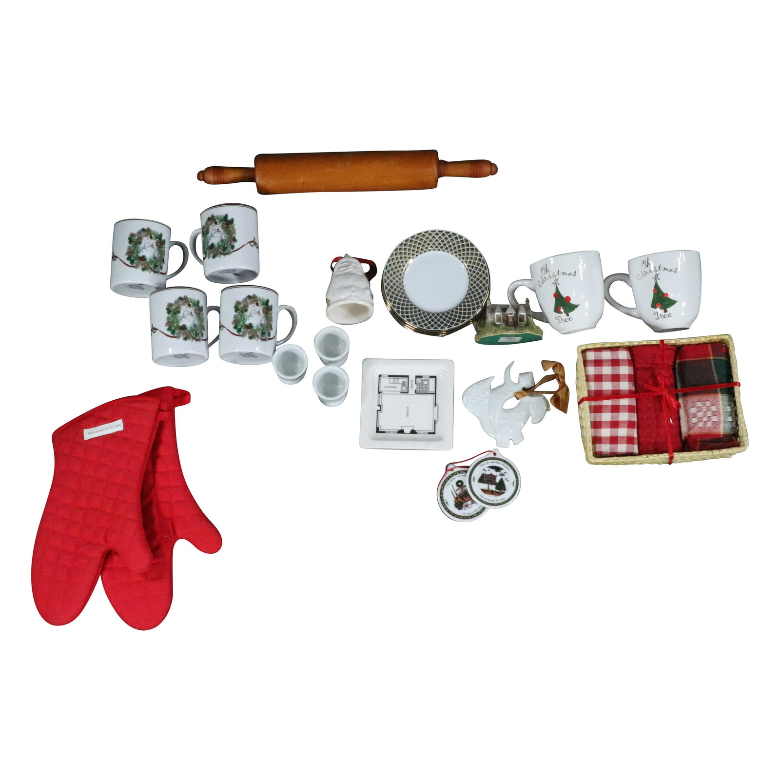 25 Assorted Christmas Table Top / Kitchen Accessories (1 of 17)