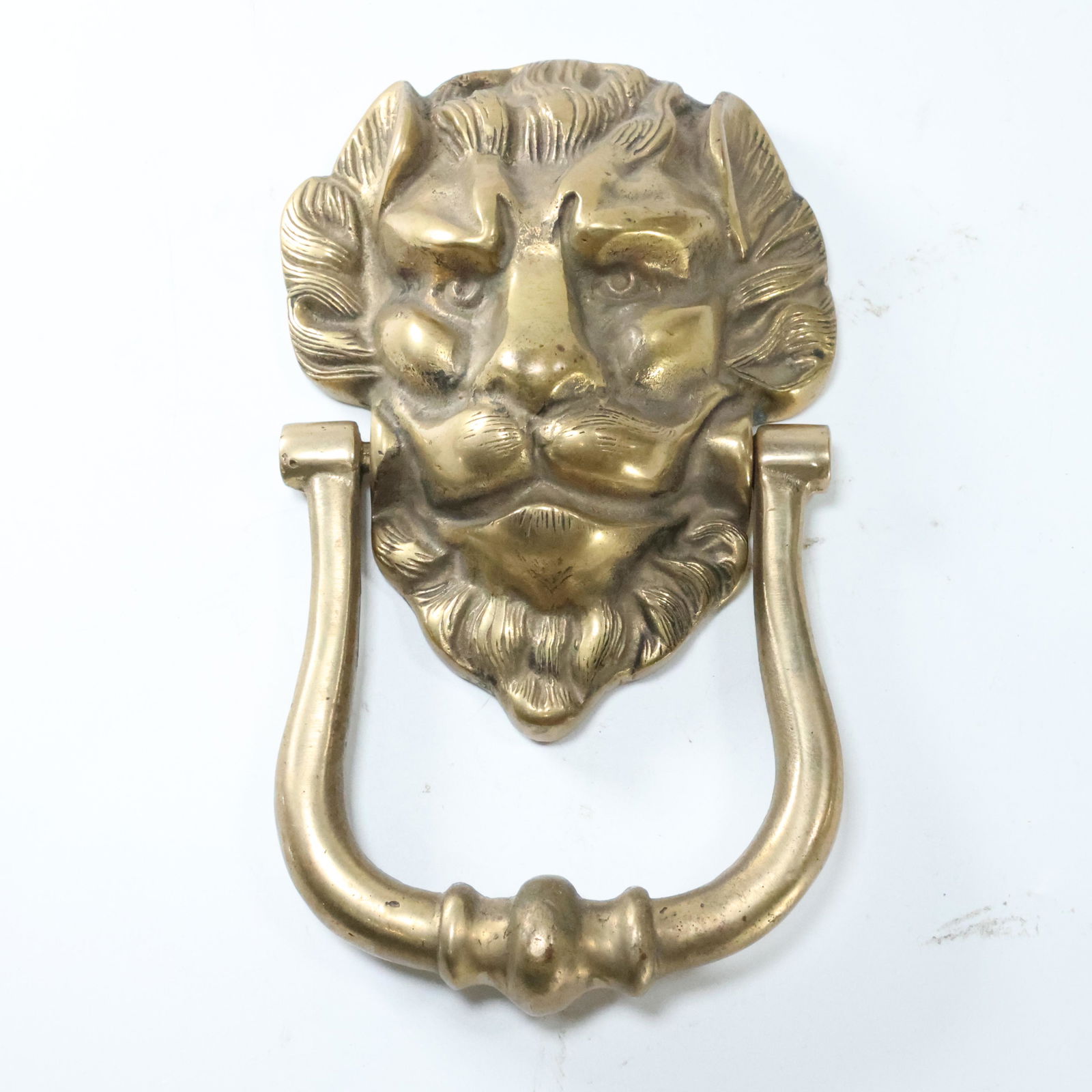 Heavy Cast Brass Lion Face Door Knocker (1 of 4)