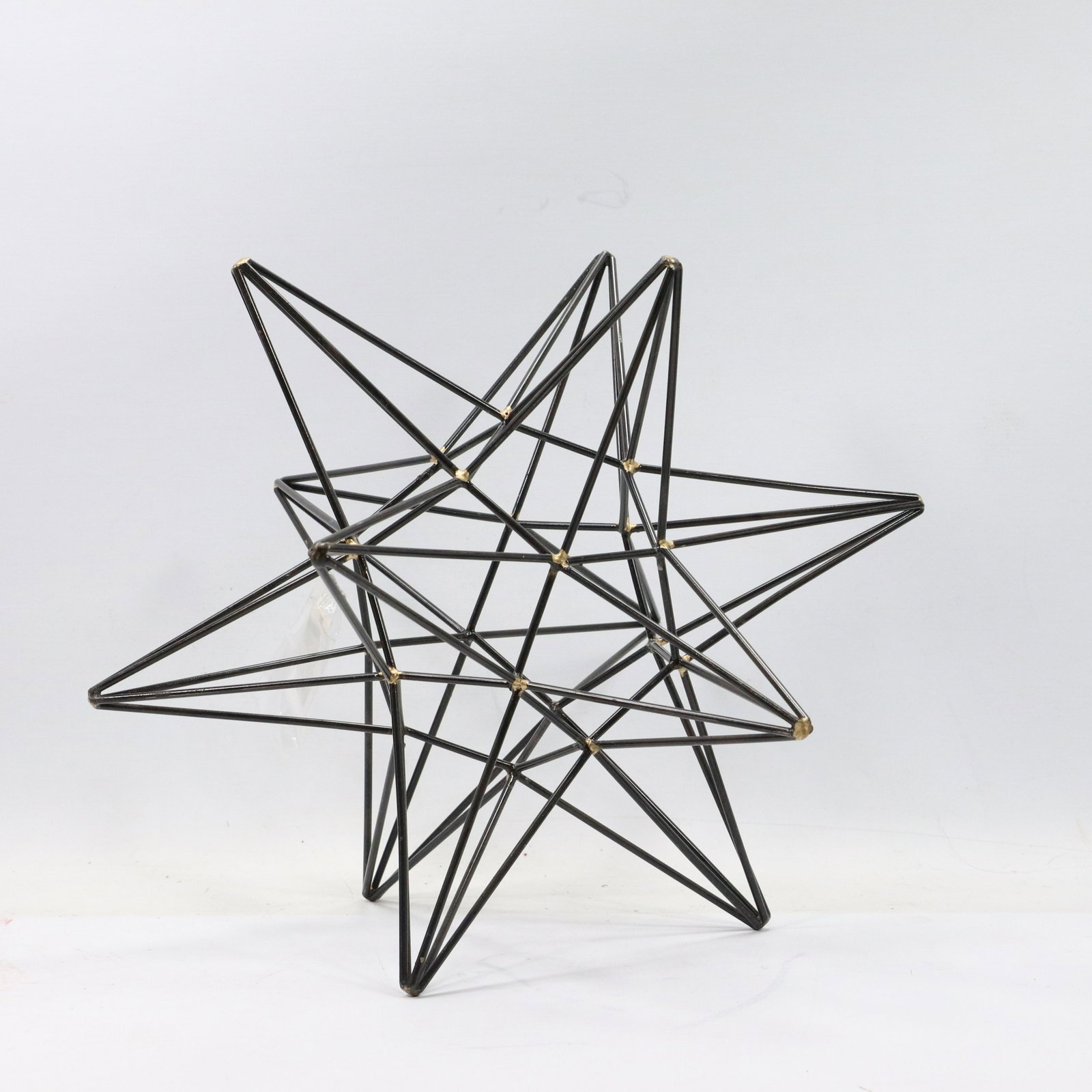Modern Design Triangular Wire Star Sculpture: Modern Design Triangular Wire Star Sculpture. size: 12h 14.25w