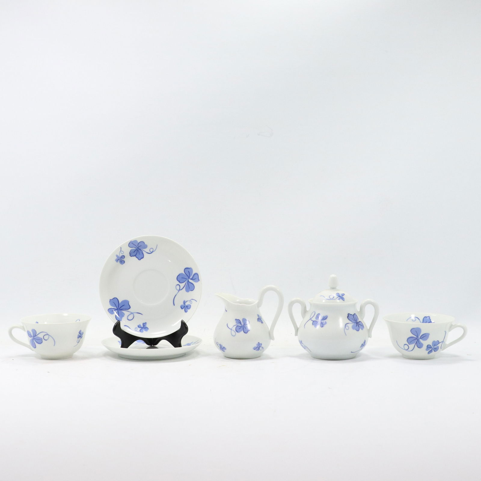 6 Pcs. D Porthault France Limoges Blue & White Tea Set (1 of 20)