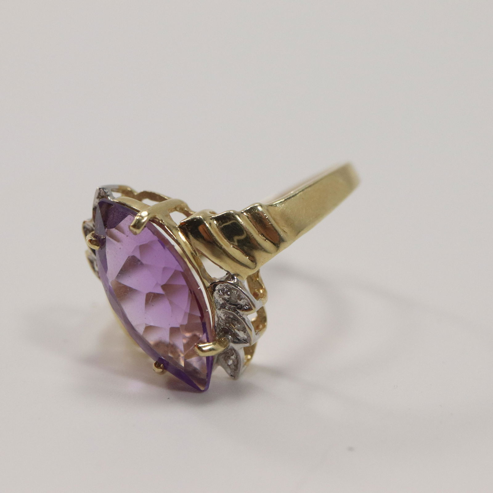 14K Gold Marquise Amethyst with Diamonds Ring Size 7 (1 of 6)