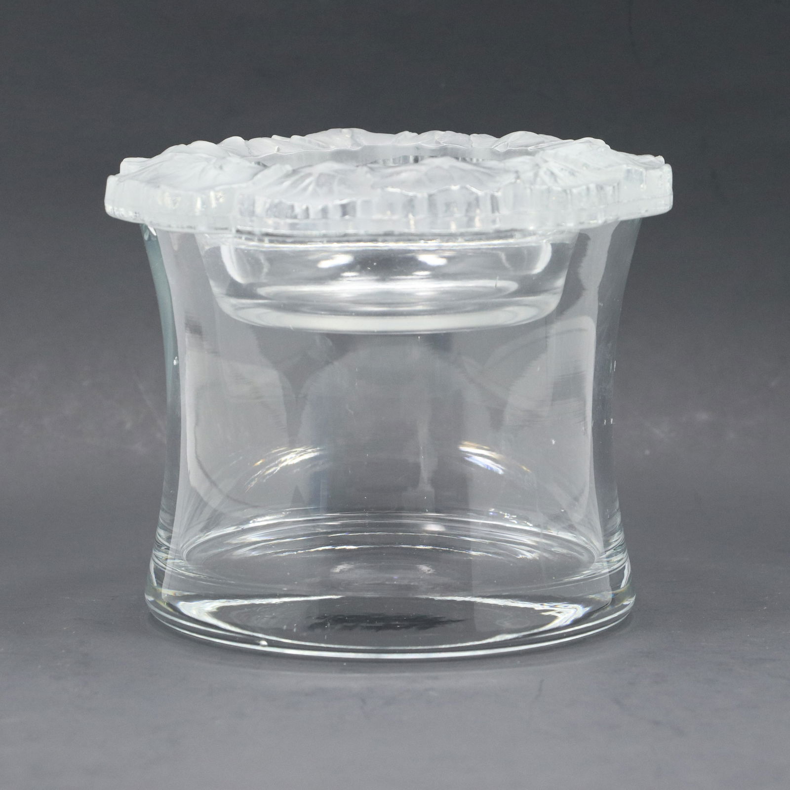 LALIQUE Honfleur Bowl (1 of 9)