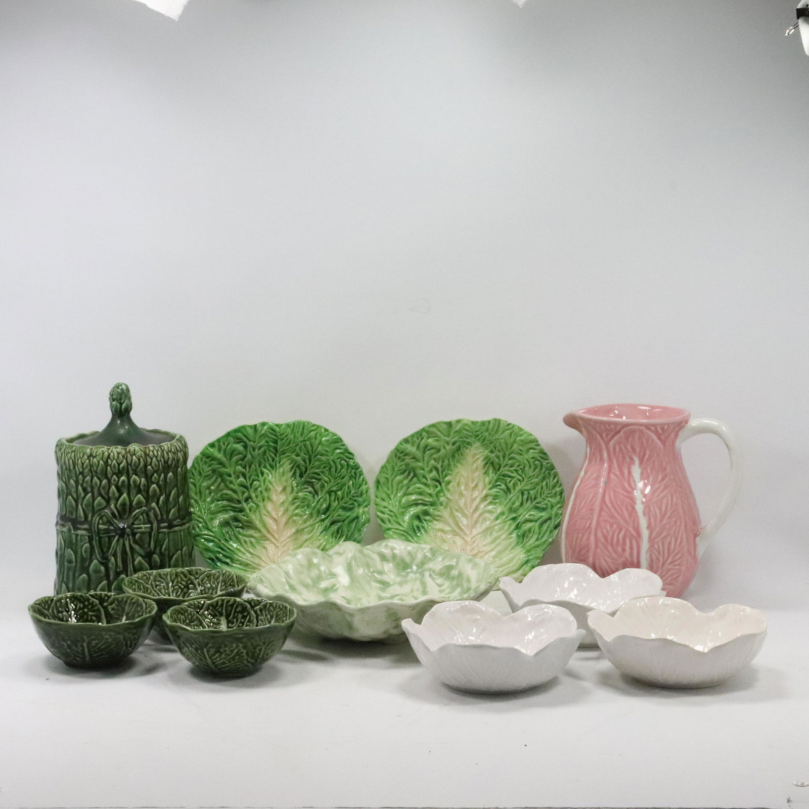 11 Assorted Ceramic Cabbage & Citrus Plates, Bowls, Jar (1 of 20)