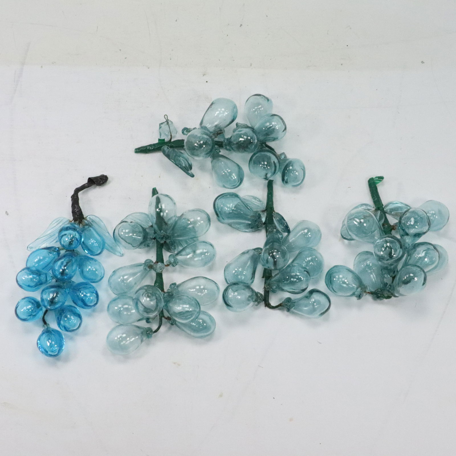 [5] Decorative Glass Grapes Clusters