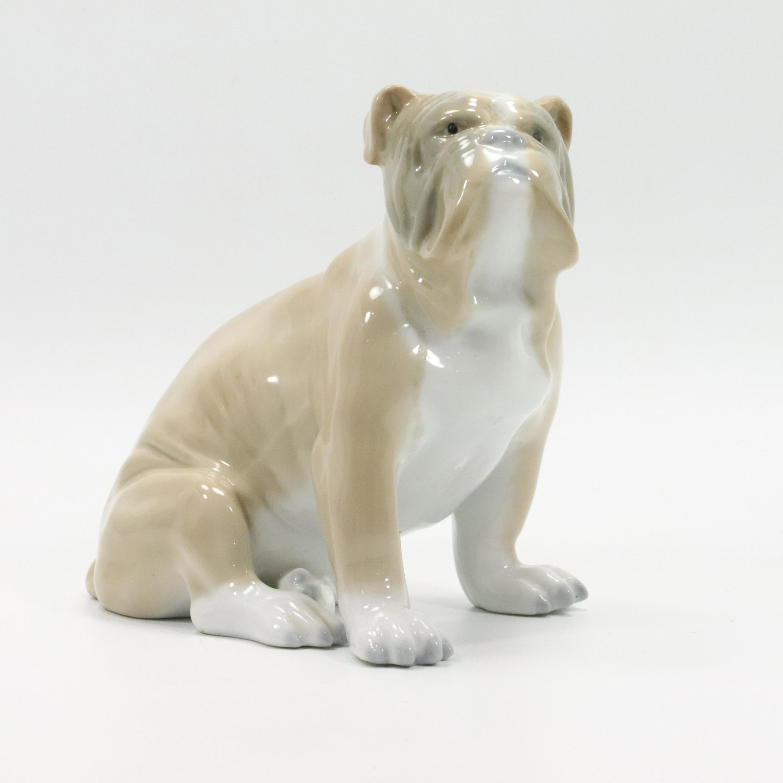 Fine Porcelain Seated Bull Dog Figure Statue (1 of 8)