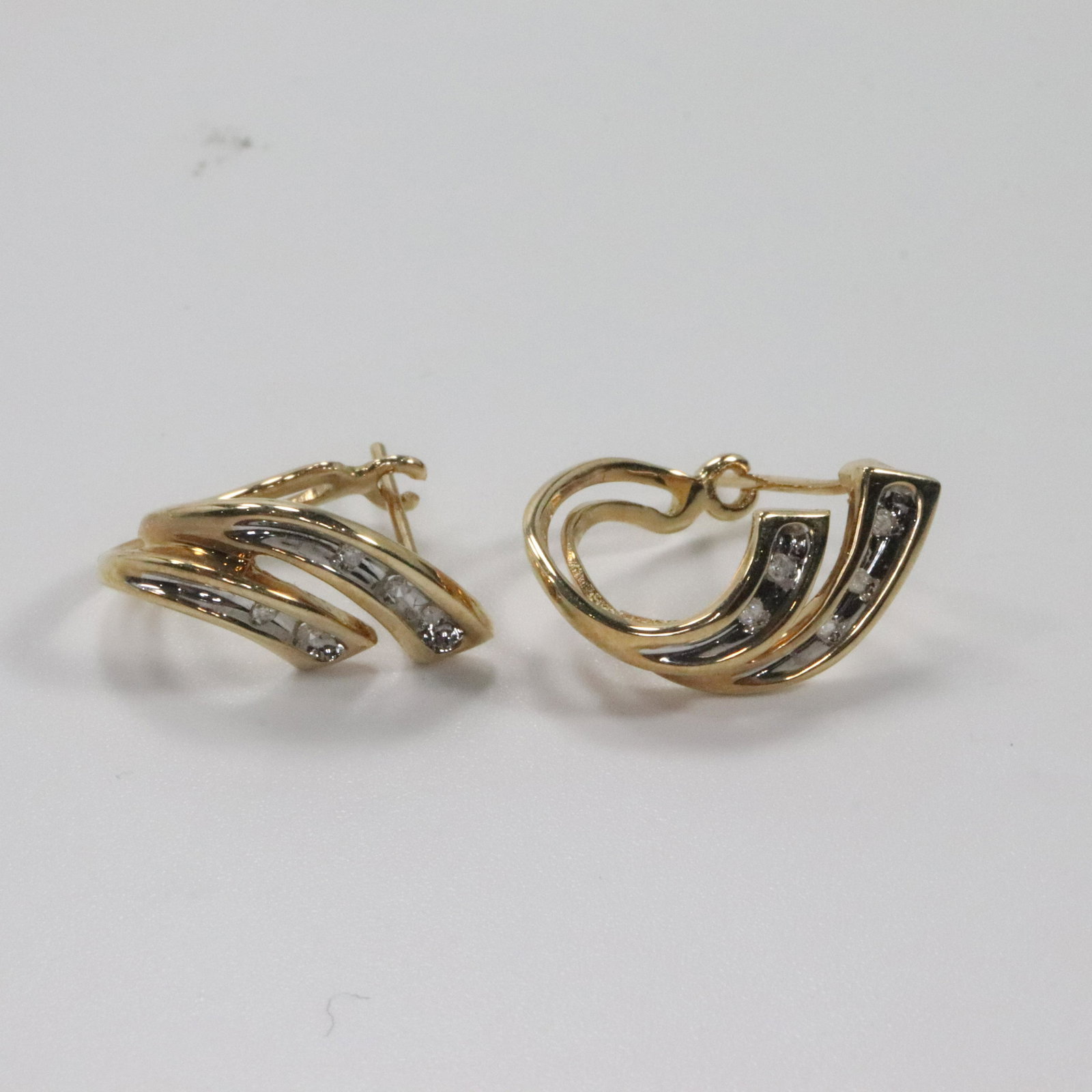 10K Yellow Gold and Diamonds Hoop Earrings (1 of 6)