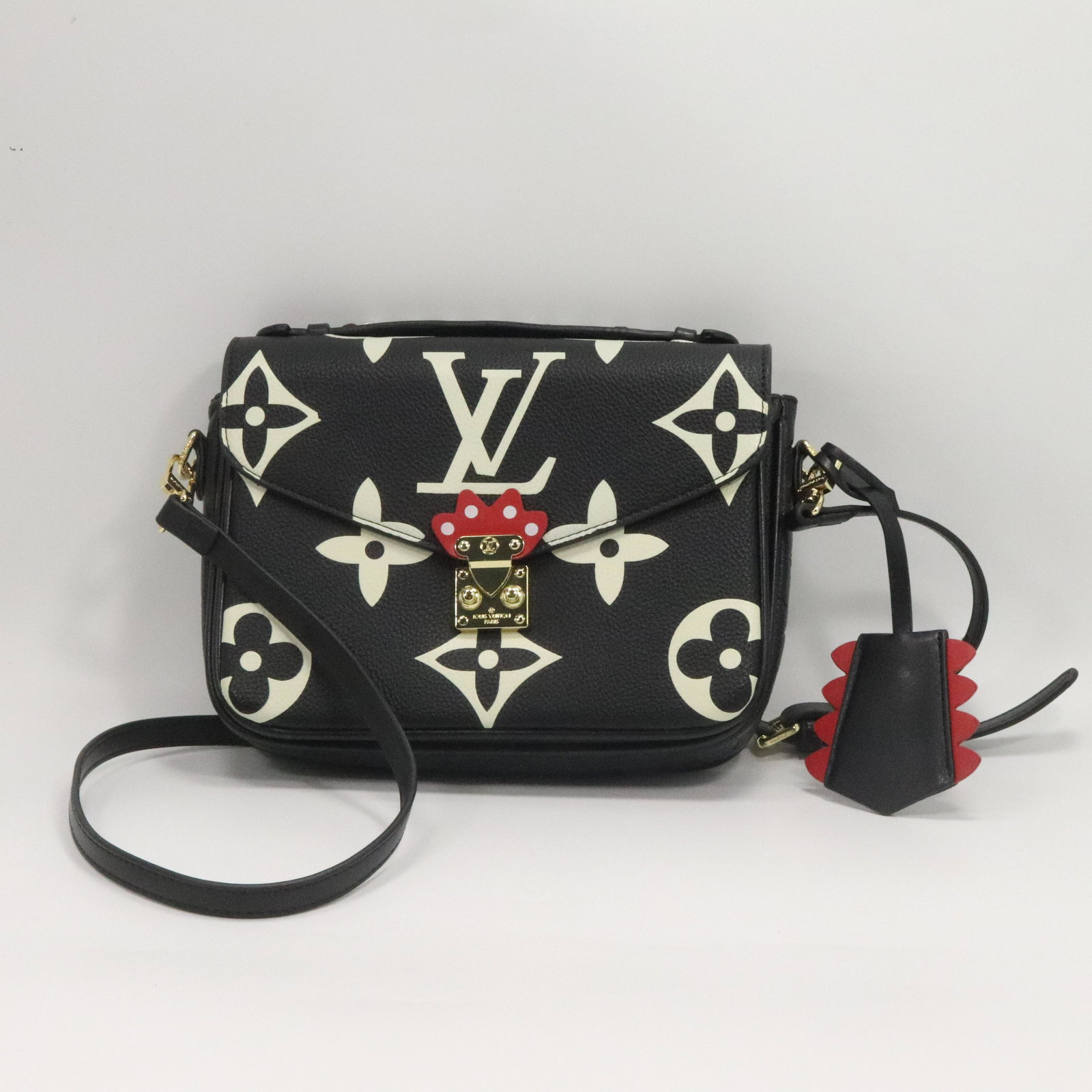 Louis Vuitton Black and White "LV" Shoulder Bag - Clean (1 of 10)