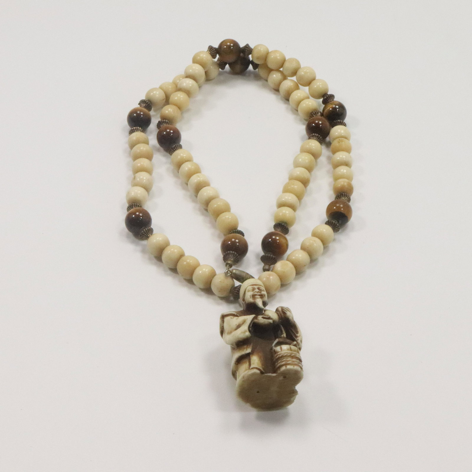 Agate Stone Tigers Eye Bead Necklace Oriental Figure (1 of 7)