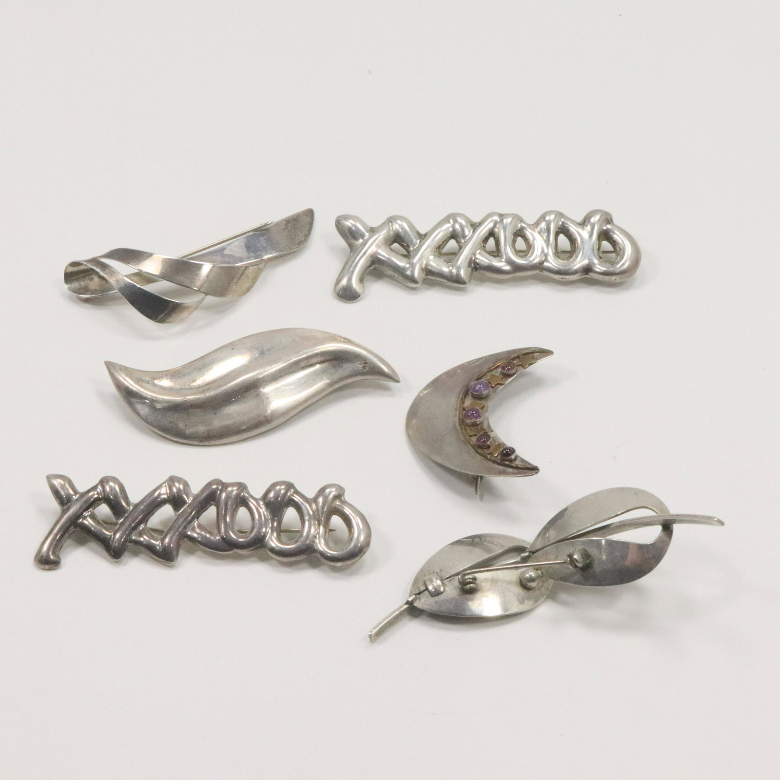 6 Assorted .925 Sterling Silver Modernism Brooches (1 of 8)