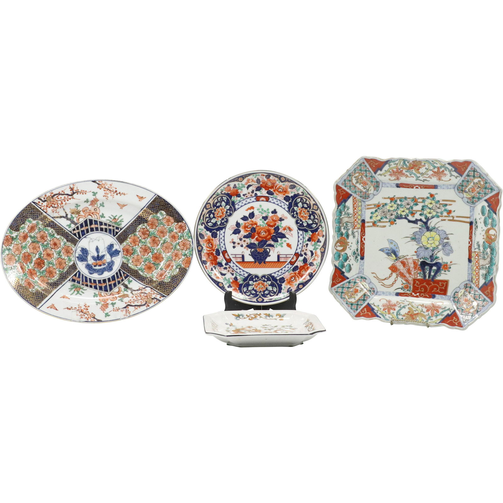 4 Assorted Japanese Porcelain Plates Imari & Dragon (1 of 19)