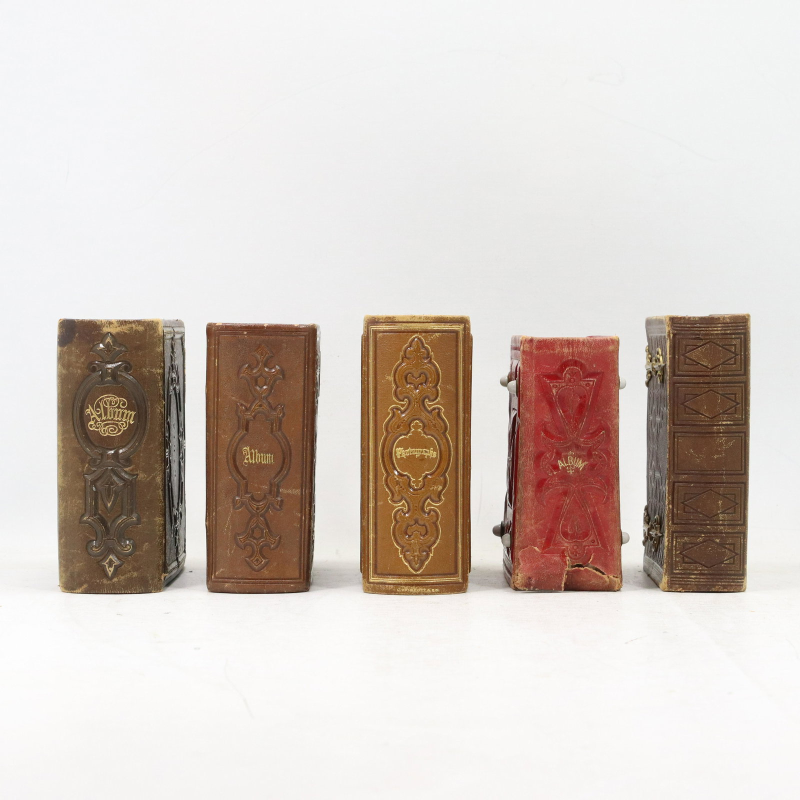 5 Assorted Leather Bound Victorian Photograph Albums (1 of 18)