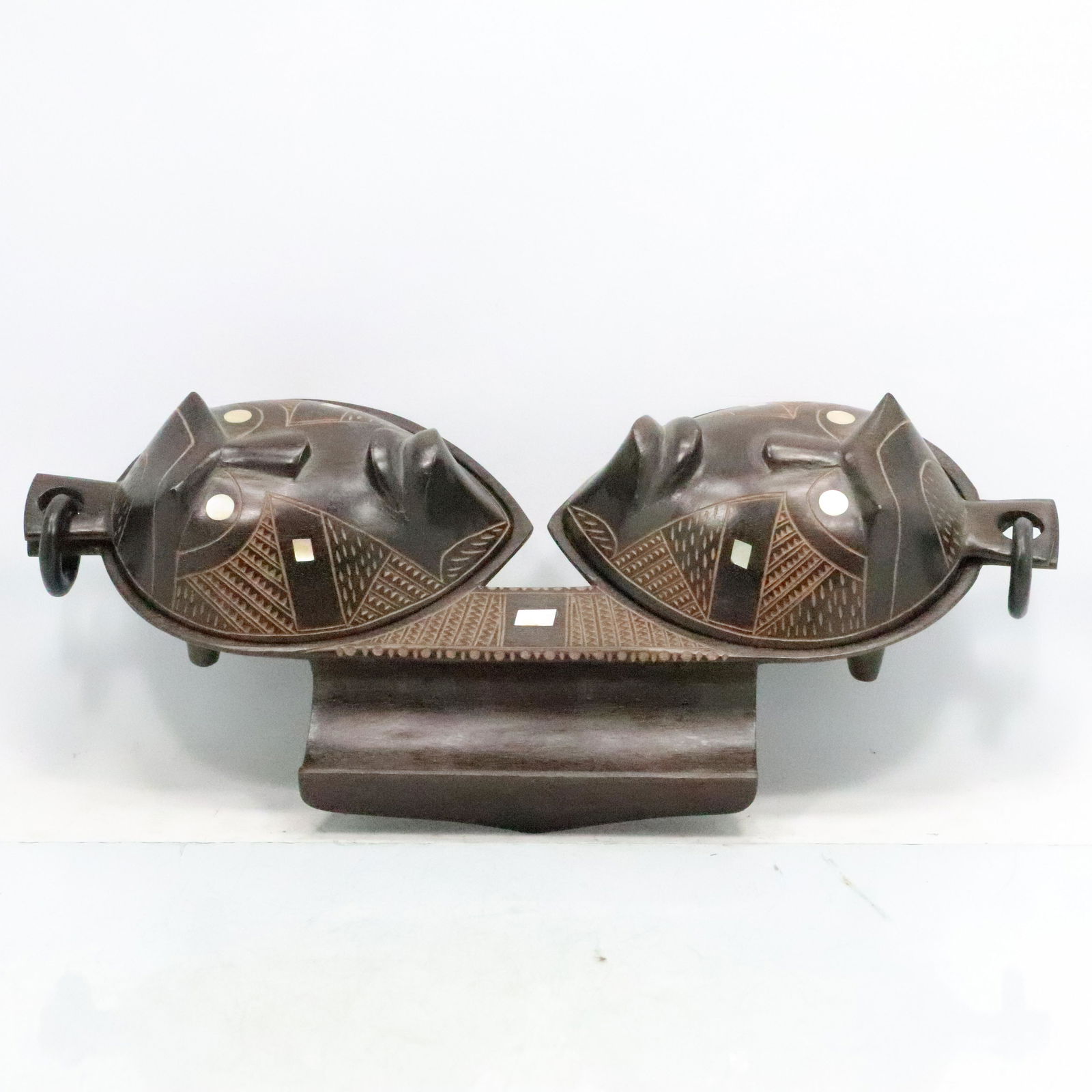 Unique Wooden Face Masks Desk Holder (1 of 9)