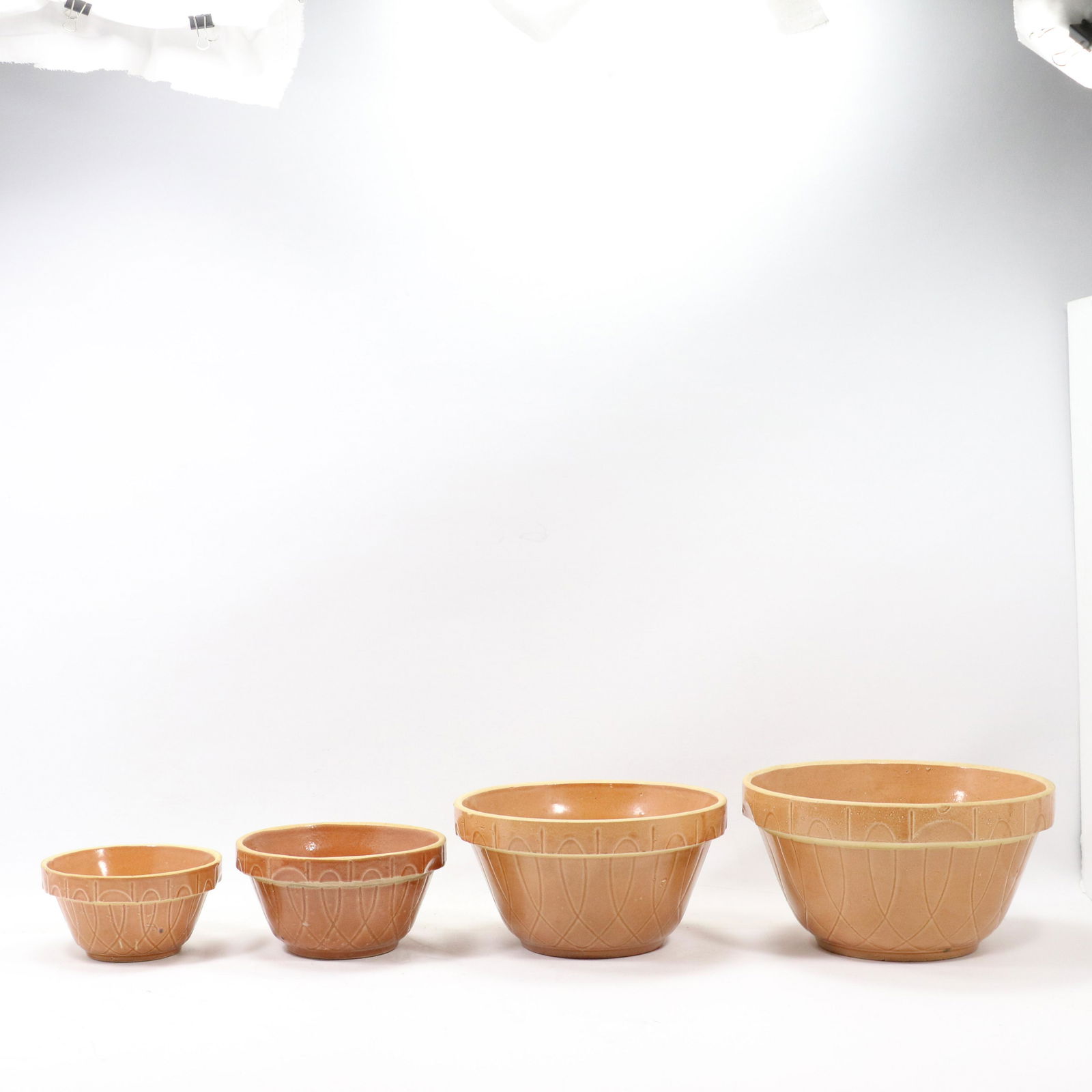 Nest of 4 Brown Pottery Mixing Bowls USA Oven Proof (1 of 13)