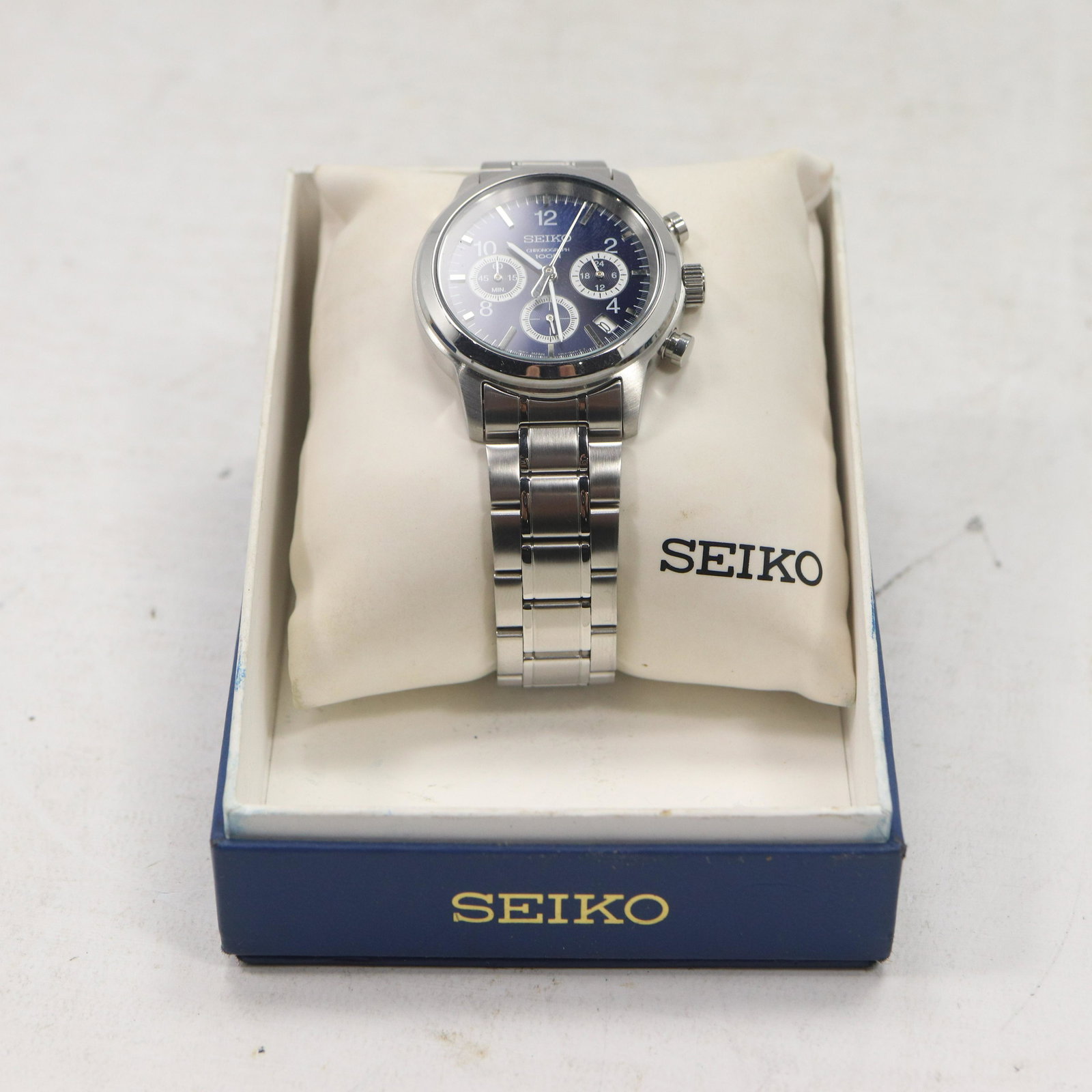SEIKO Chronograph 100M Stainless Steel Wristwatch (1 of 11)