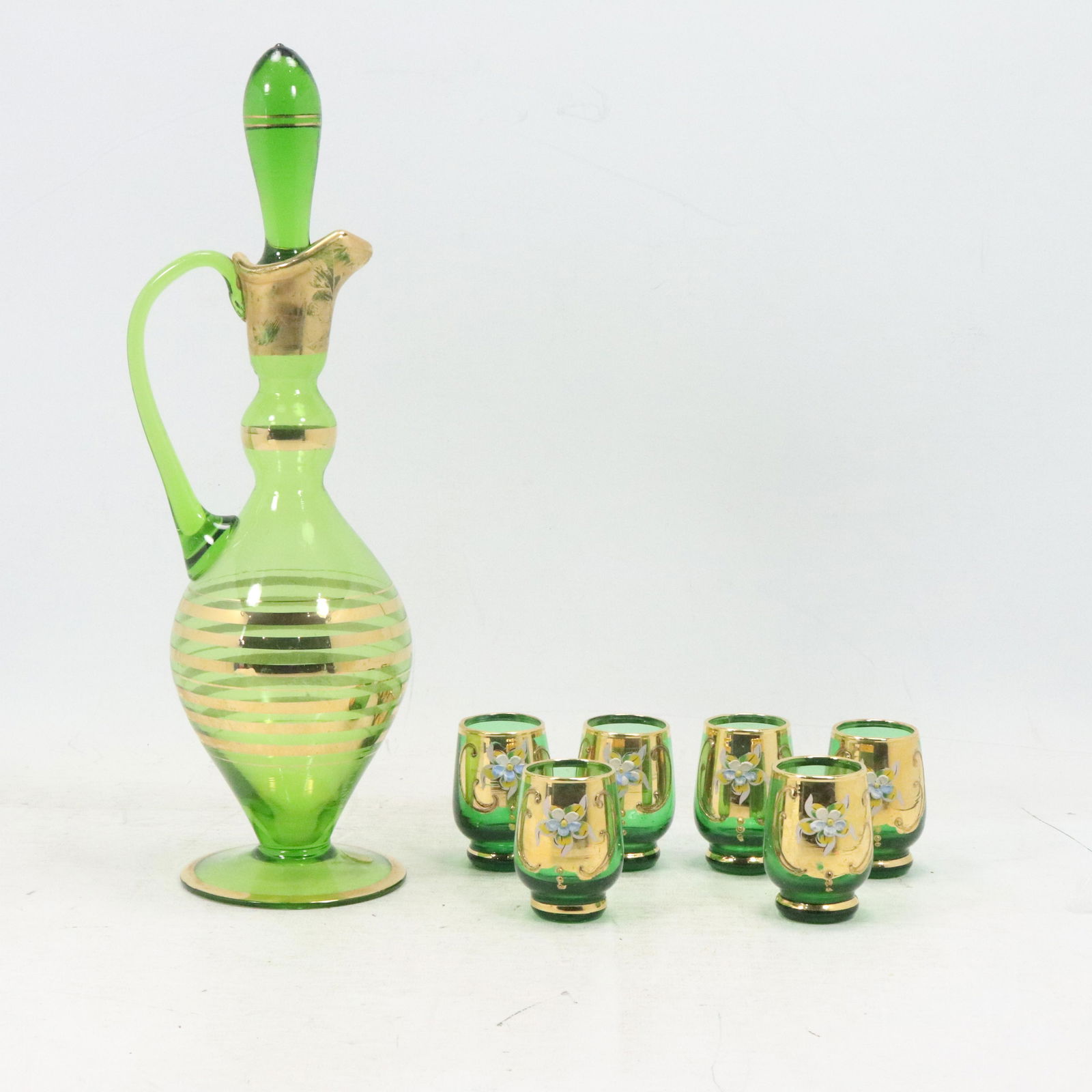 Green Italian Glass Liquor Decanter & 6 Cordials (1 of 12)