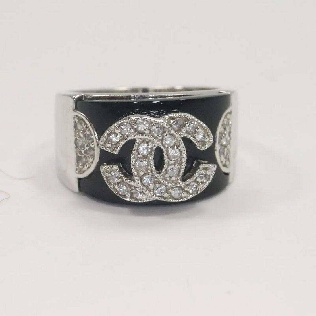 CHANEL .925 Sterling Silver Ring with Black Onyx size 8 (1 of 4)