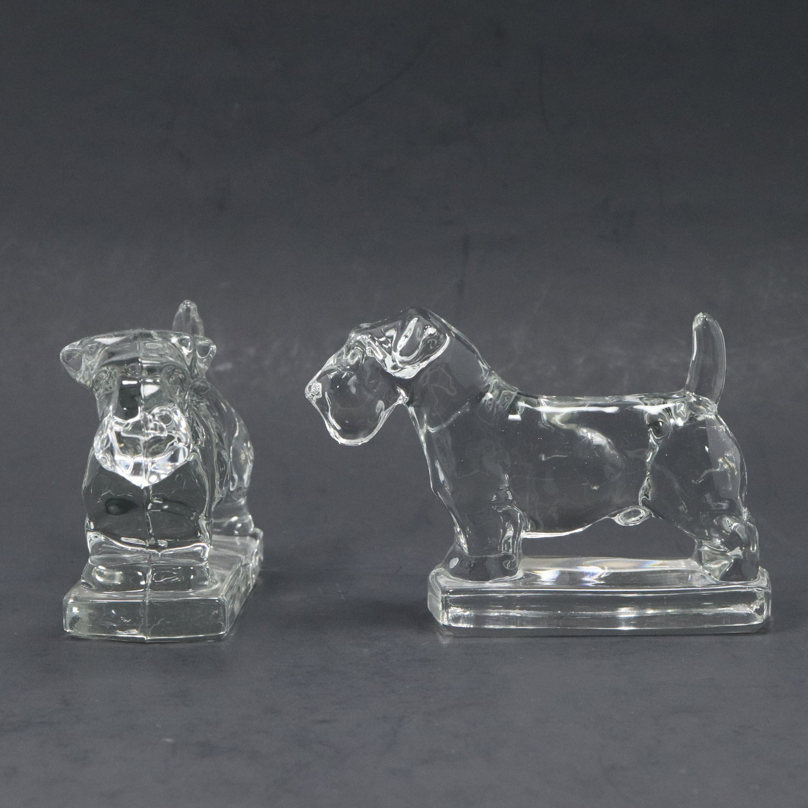 Vintage Crystal Glass Scotty Dog Figure Bookends: Vintage Crystal Glass Scotty Dog Figure Bookends. Size: 3.25h 5w