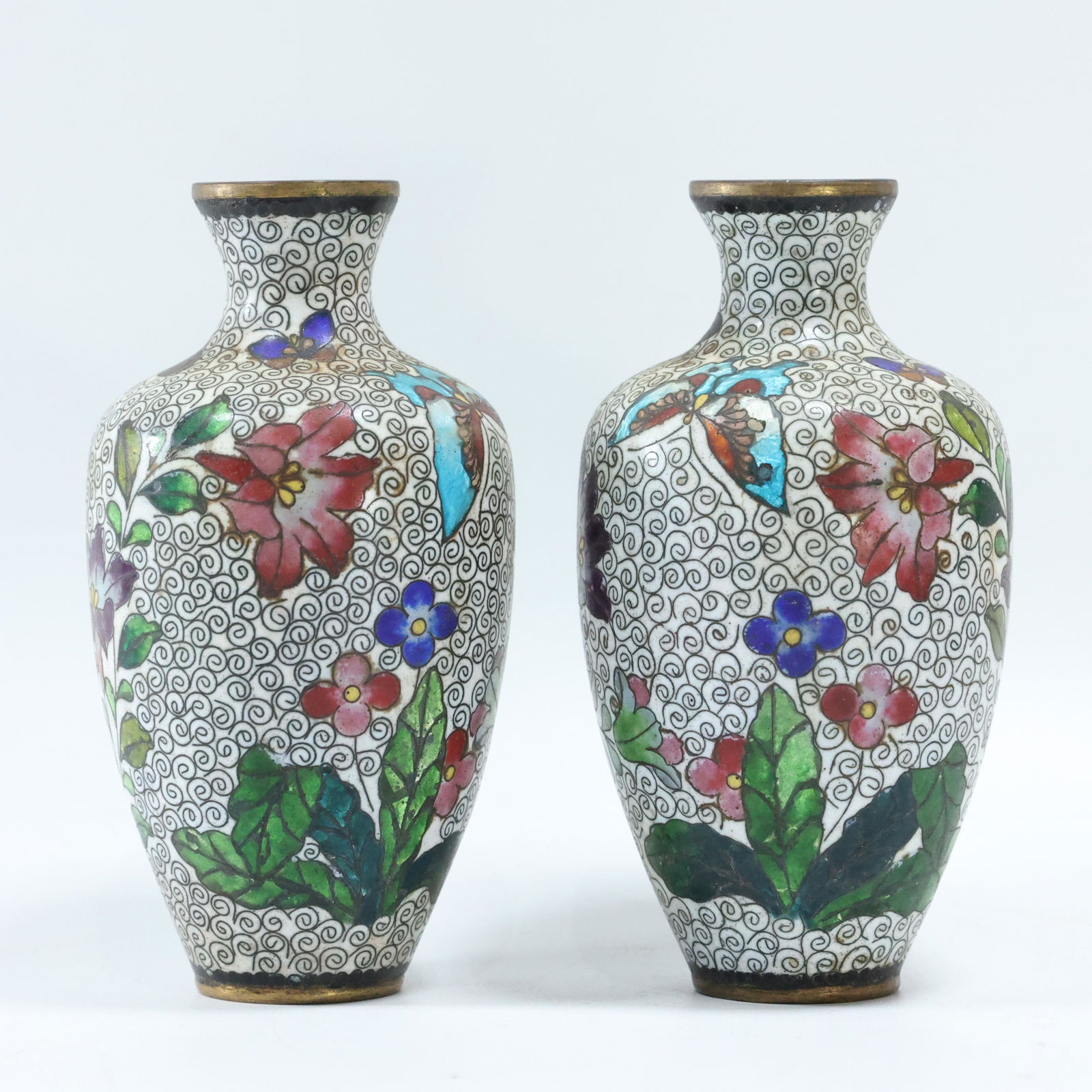 [2] Antique Cloisonne Cabinet Vases Intricate Design (1 of 4)