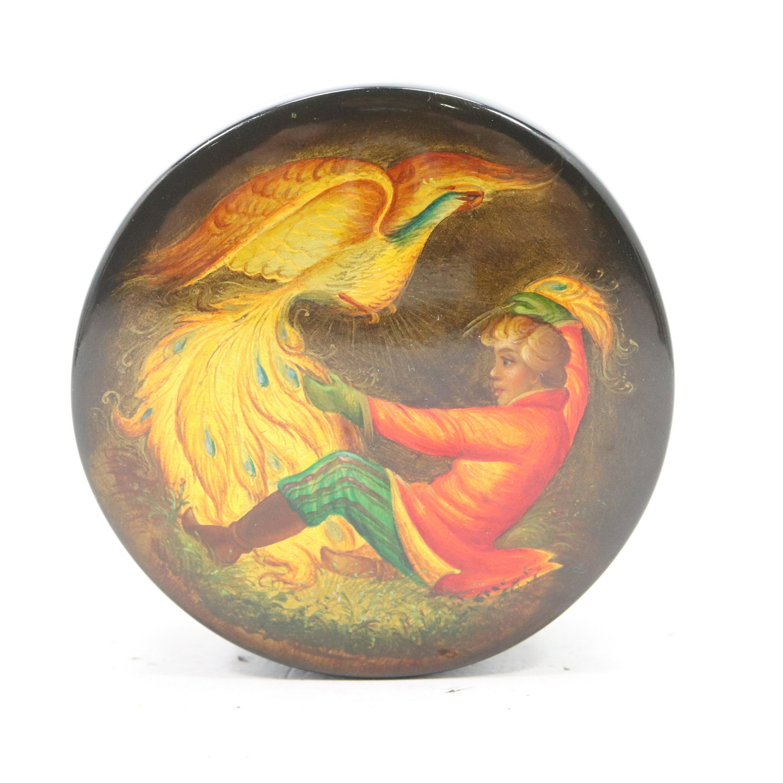 RUSSIAN Lacquered Round Box, Young Man & Bird (1 of 8)