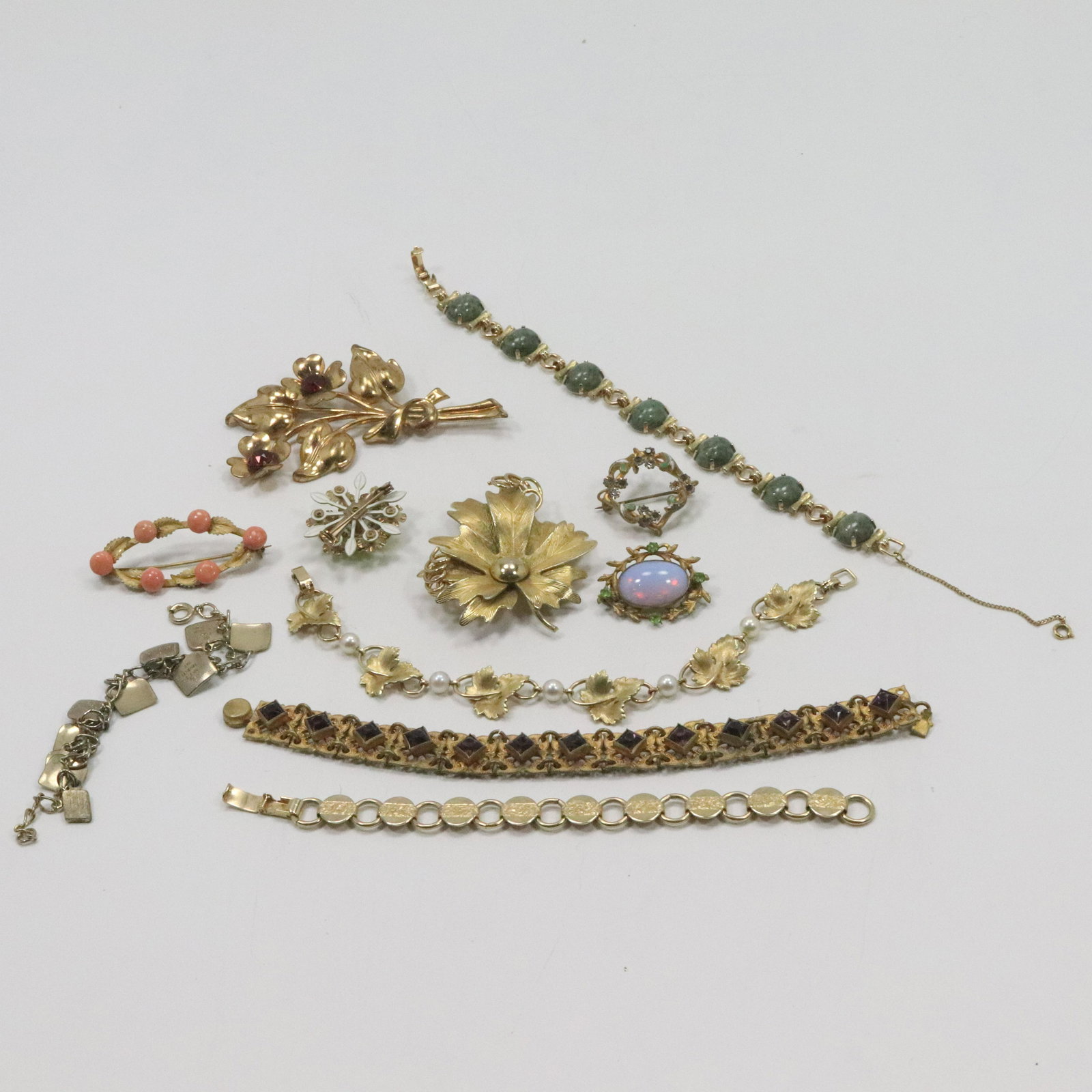 11 Assorted Estate Grouping Costume Jewelry Bracelets & (1 of 9)
