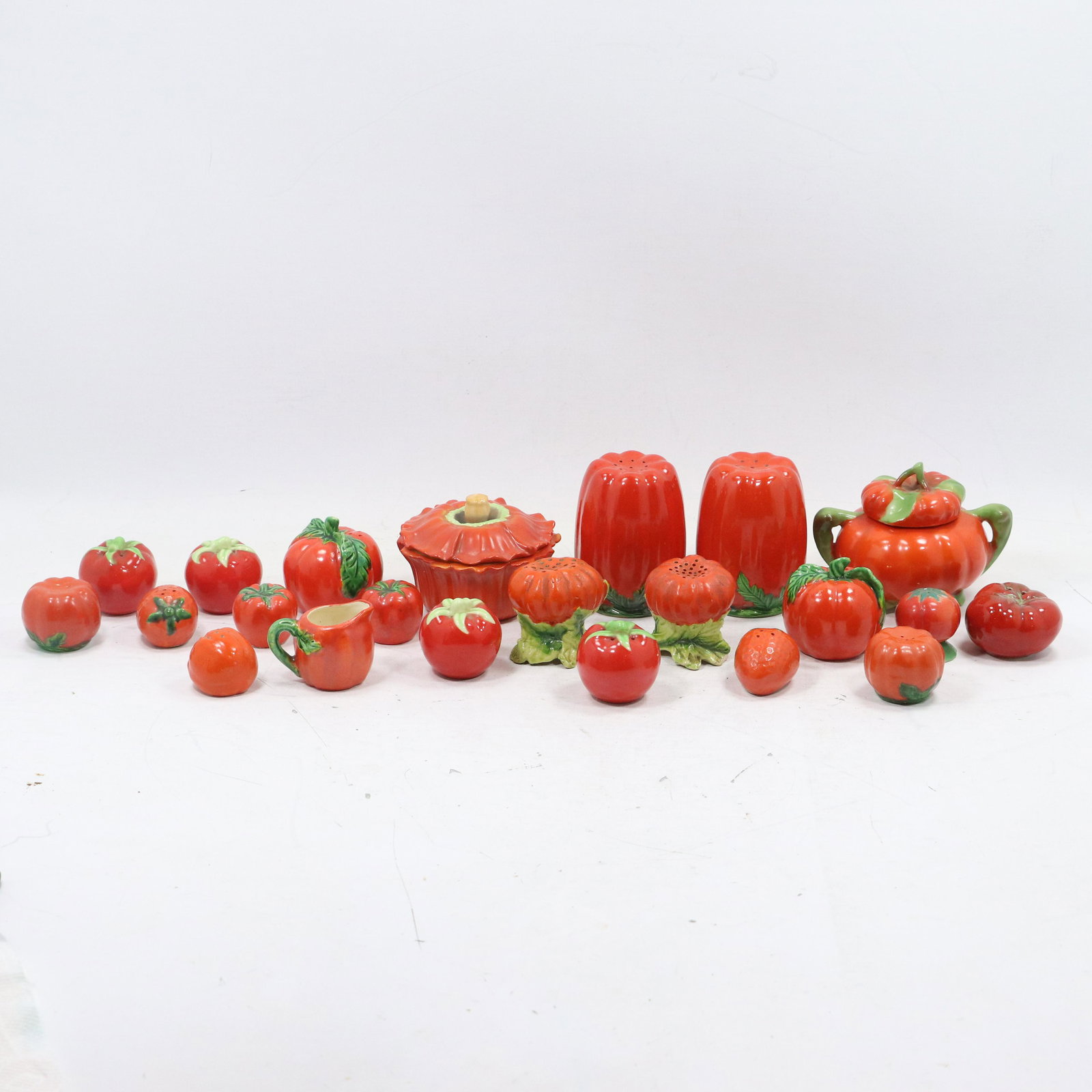22 Pcs Royal Bayreuth Bavaria TOMATOES Table Top Dinner (1 of 16)