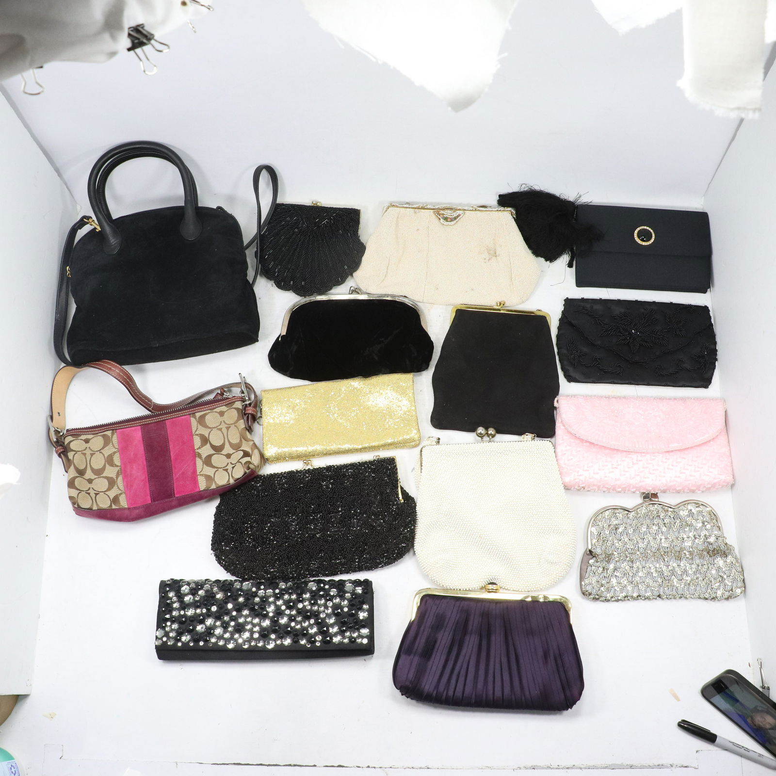 15 Assorted Estate Grouping of Hand Bags, Clutch Purses (1 of 13)