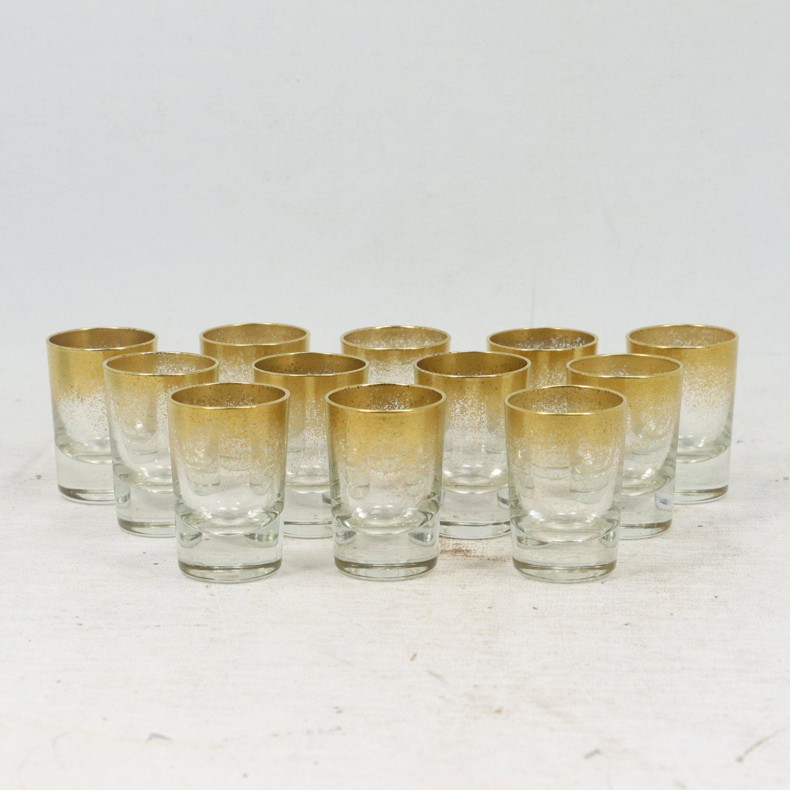 [12] Italian Glass Shot Glasses Gold Dust Accents: [12] Italian Glass Shot Glasses Gold Dust Accents. Size: 2.25h 1.5w