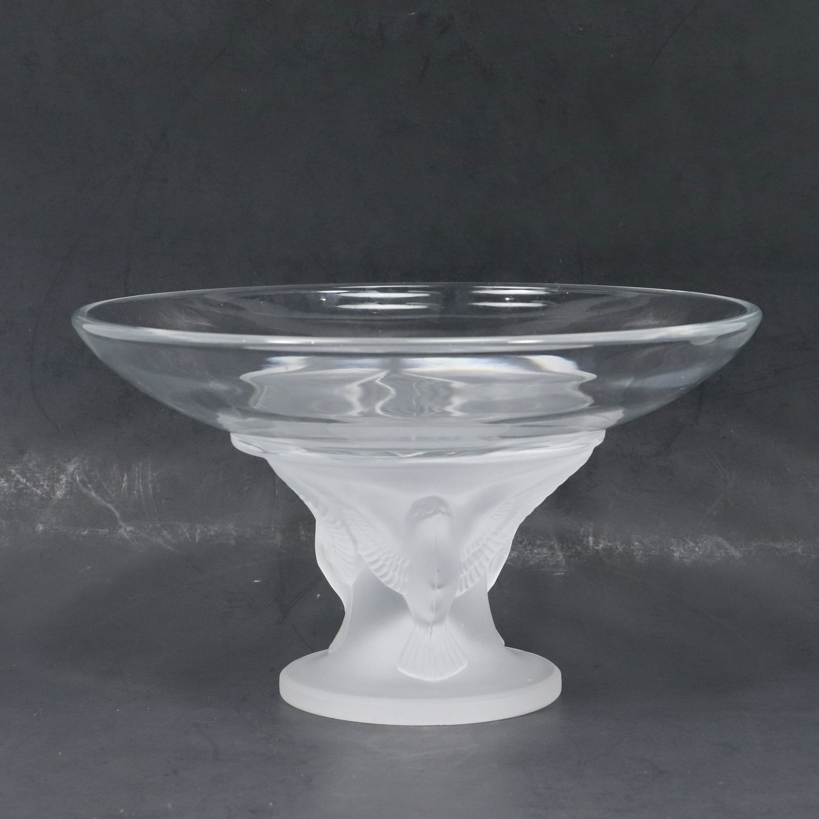 Lalique Style Figural Doves Satin Glass Base Bowl (1 of 8)