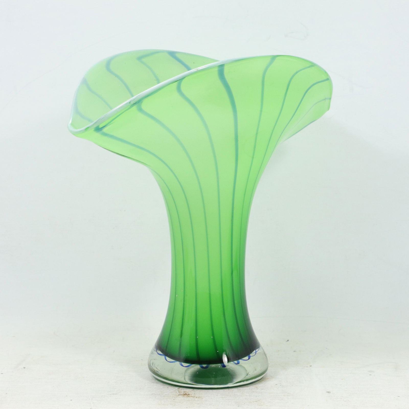 Mid-Century Modern Green Fan Vase with Stripes (1 of 7)