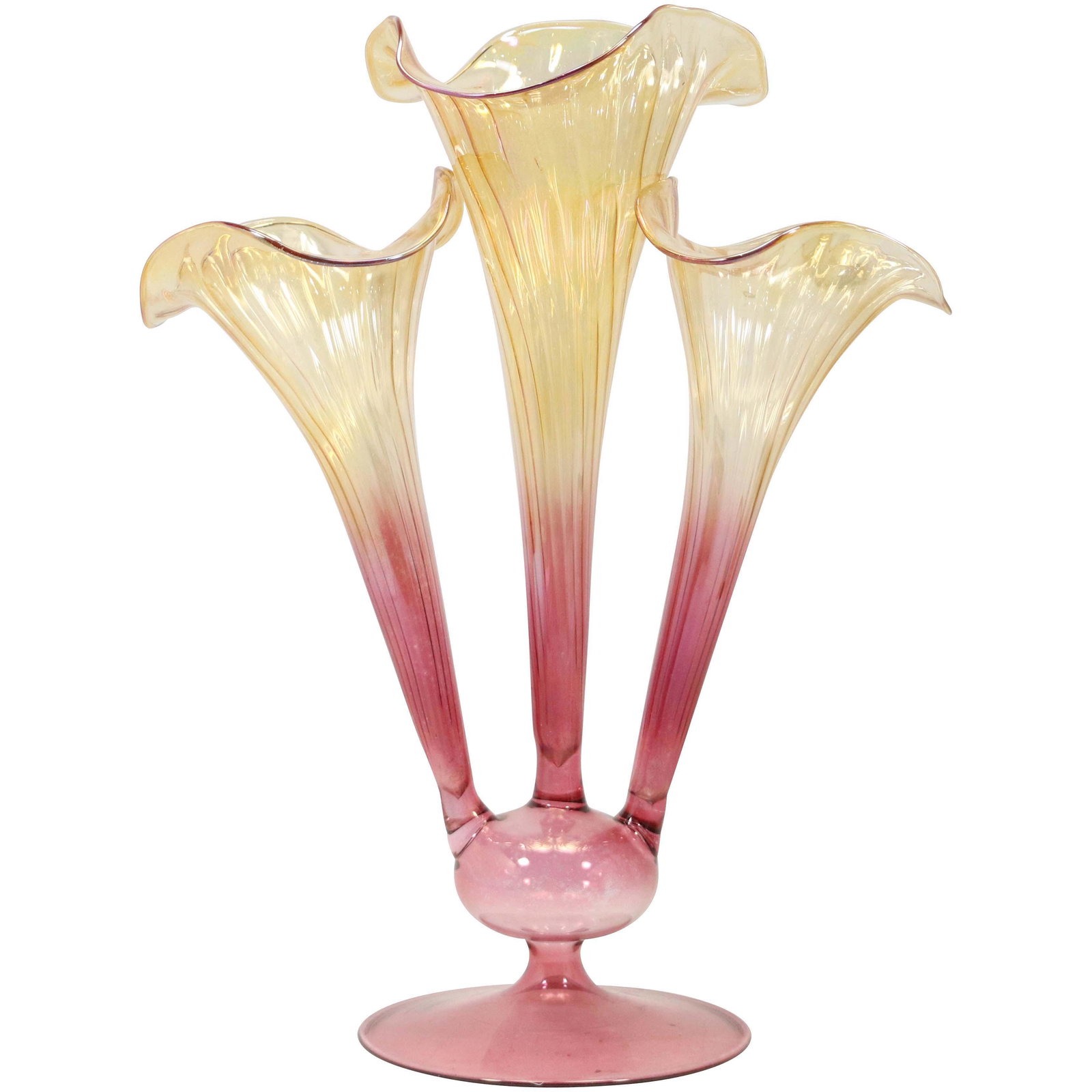 Triple Art Glass Flower Form Epergne: Triple Art Glass Flower Form Epergne. size: 15h 11.5w