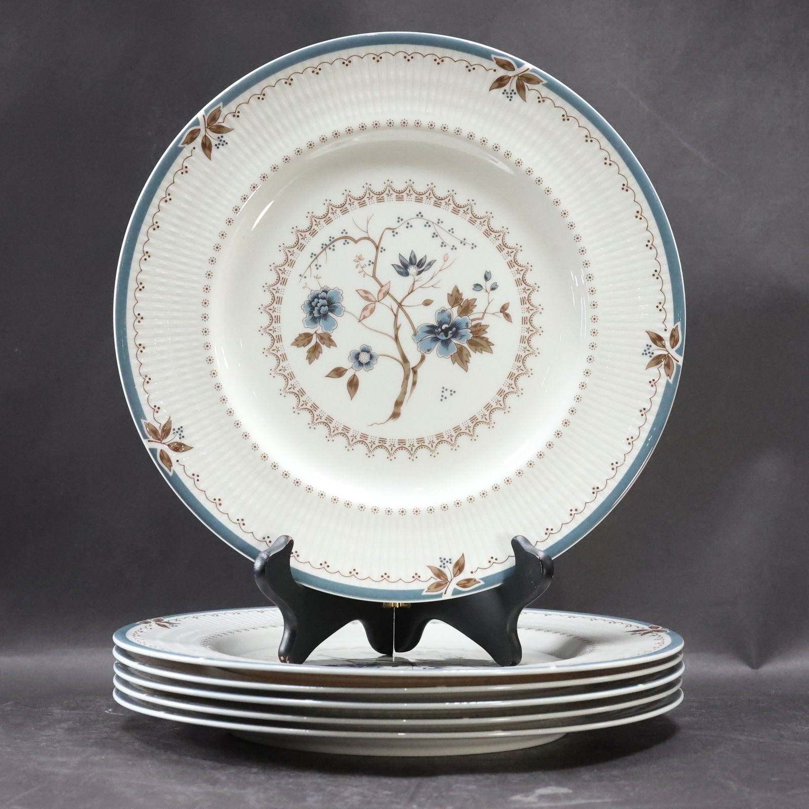 [6] Royal Doulton "Old Colony" Porcelain Dinner Plates (1 of 8)