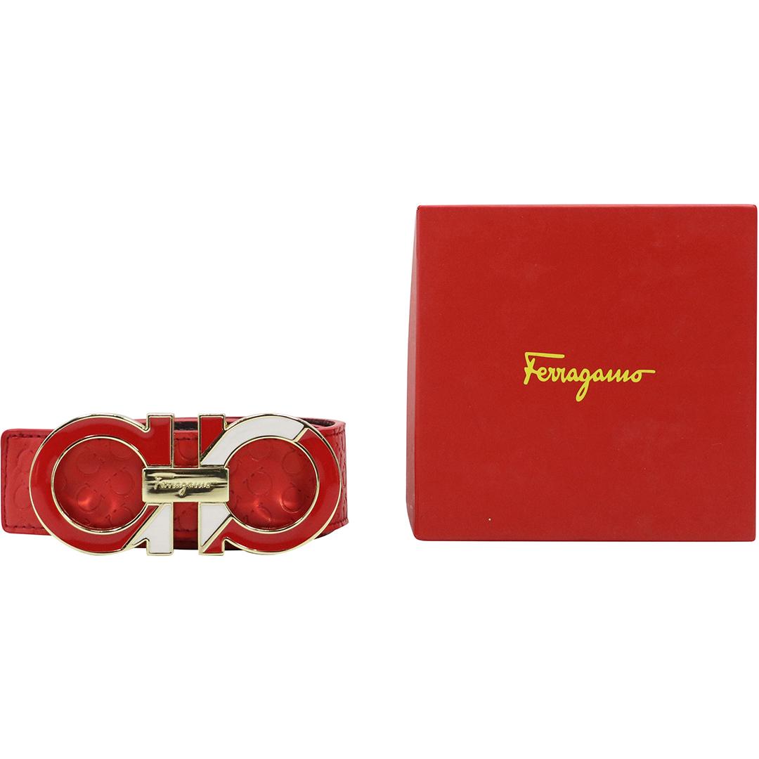Ferragamo Red Leather Belt in Original Box - Never Used: Ferragamo Red Leather Belt in Original Box - Never Used. Authenticity uncertain. Clean. size: belt 50/125 box 2.5h 5.25w