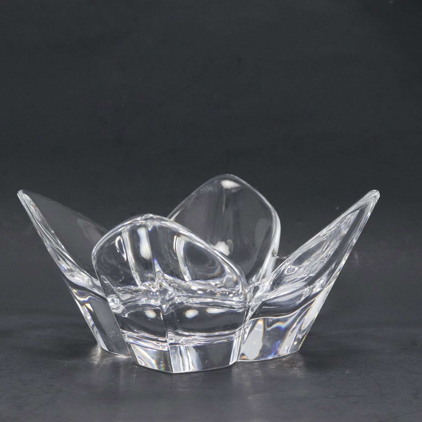 Signed ORREFORS Crystal Glass LOTUS Bowl (1 of 8)
