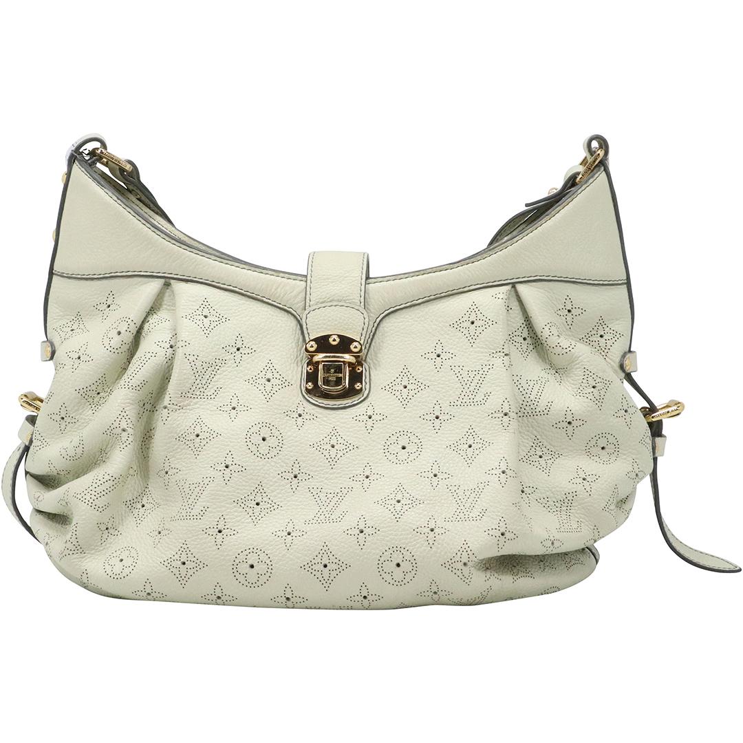 LOUIS VUITTON White Leather Mahina Hand Bag.   Size: 12.5 h 15.5 w (1 of 9)