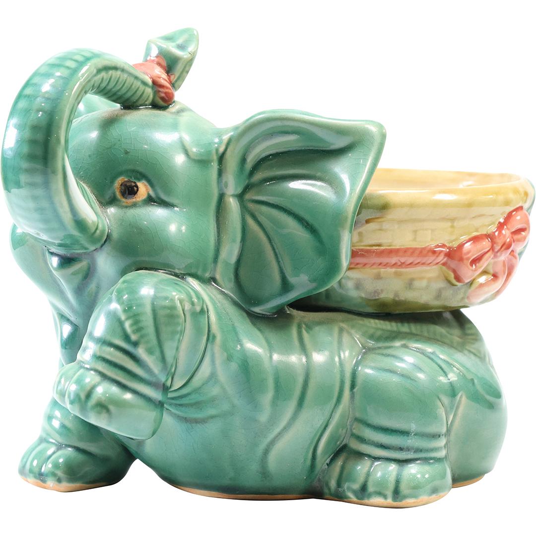 Majolica Glazed Pottery Elephant Figure Planter: Majolica Glazed Pottery Elephant Figure Planter. size: 8.25 x 10.5 x 7