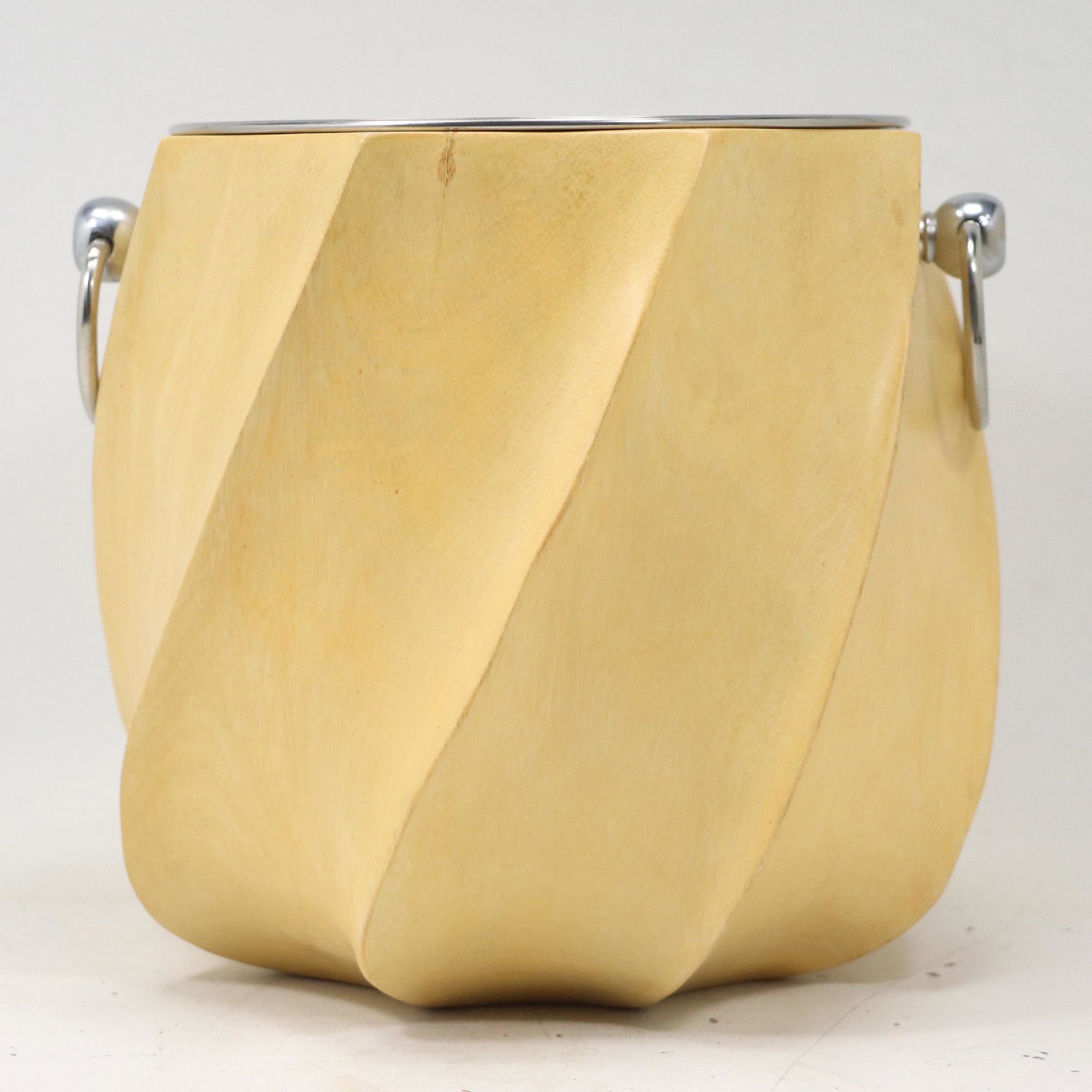 ZODAX Modernism Design Ice Bucket with Stainless Liner (1 of 9)