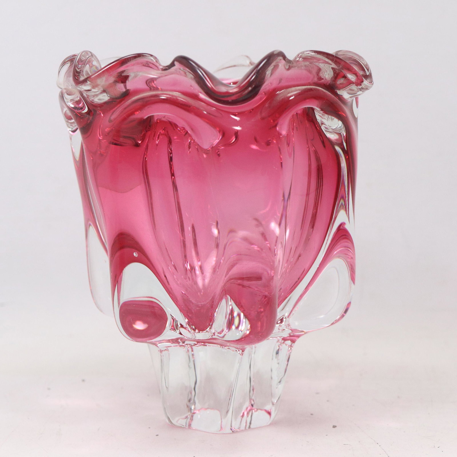 Mid-Century Modern Cranberry and Clear Heavy Thick Glass Vase / Bowl: Mid-Century Modern Cranberry and Clear Heavy Thick Glass Vase / Bowl. size: 8h 7w