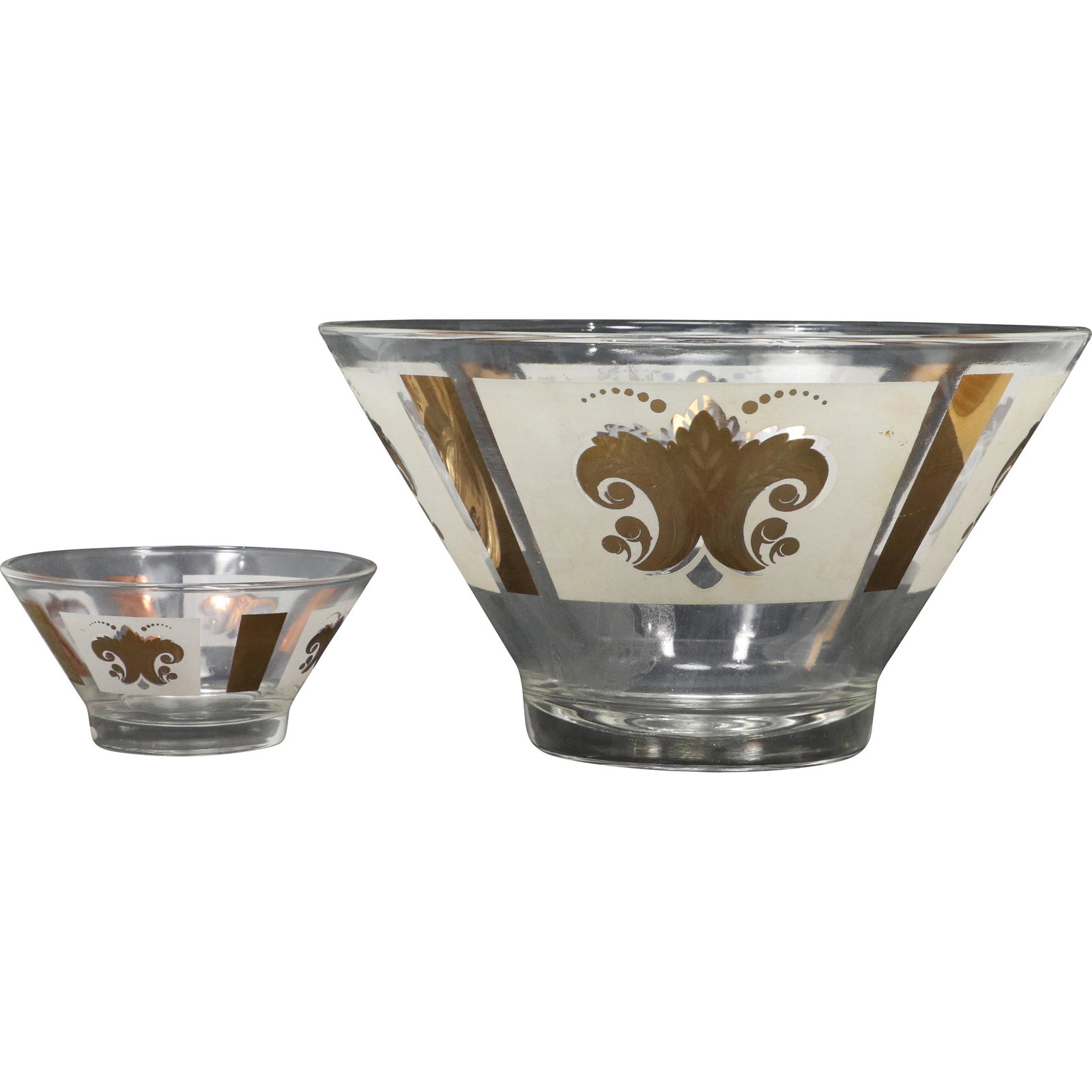 1950s Fleur De Lis 2-Pc Glass Chip & Dip Bowl Set (1 of 10)