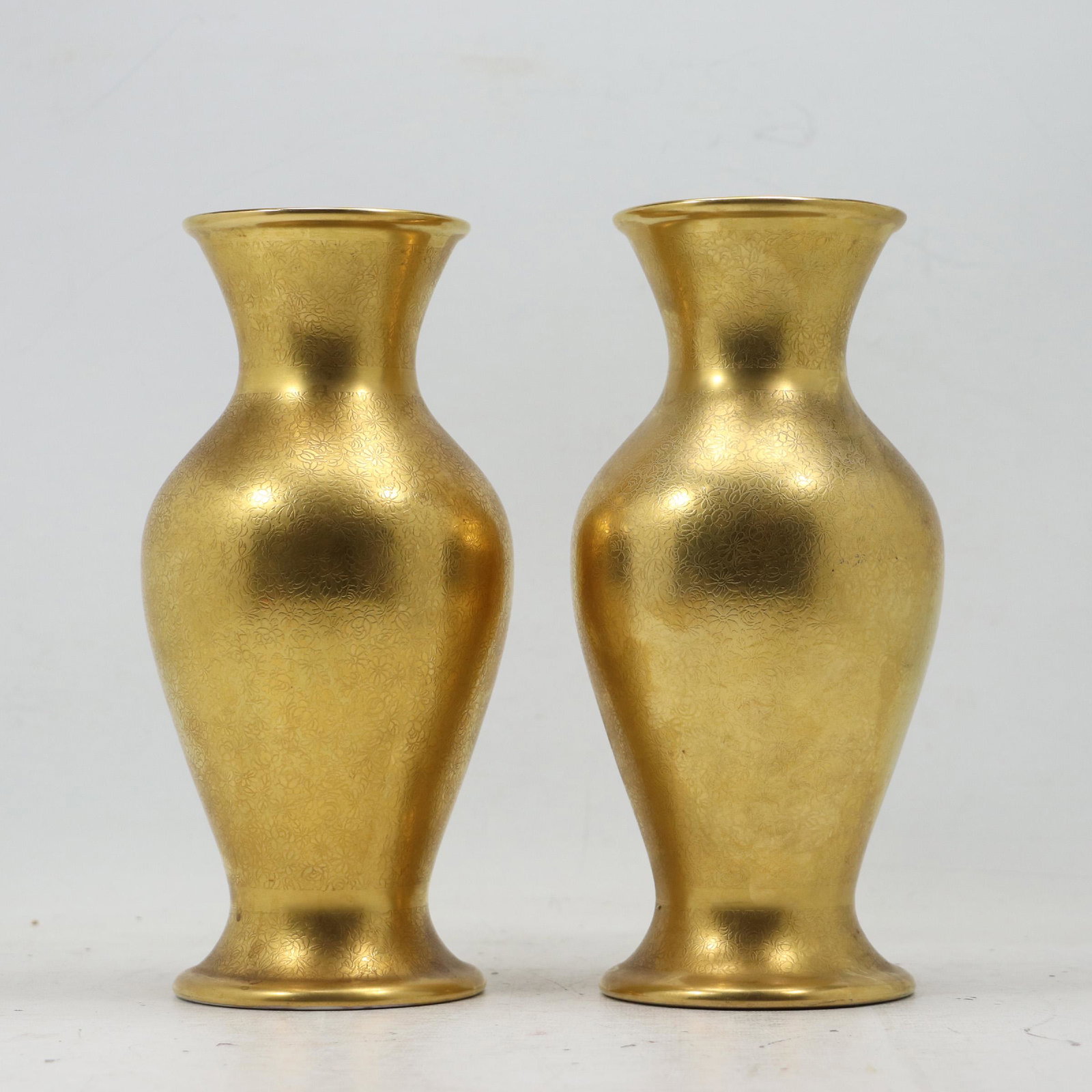 [2] TWO Gold Gilt PICKARD Fine Porcelain Vases (1 of 8)