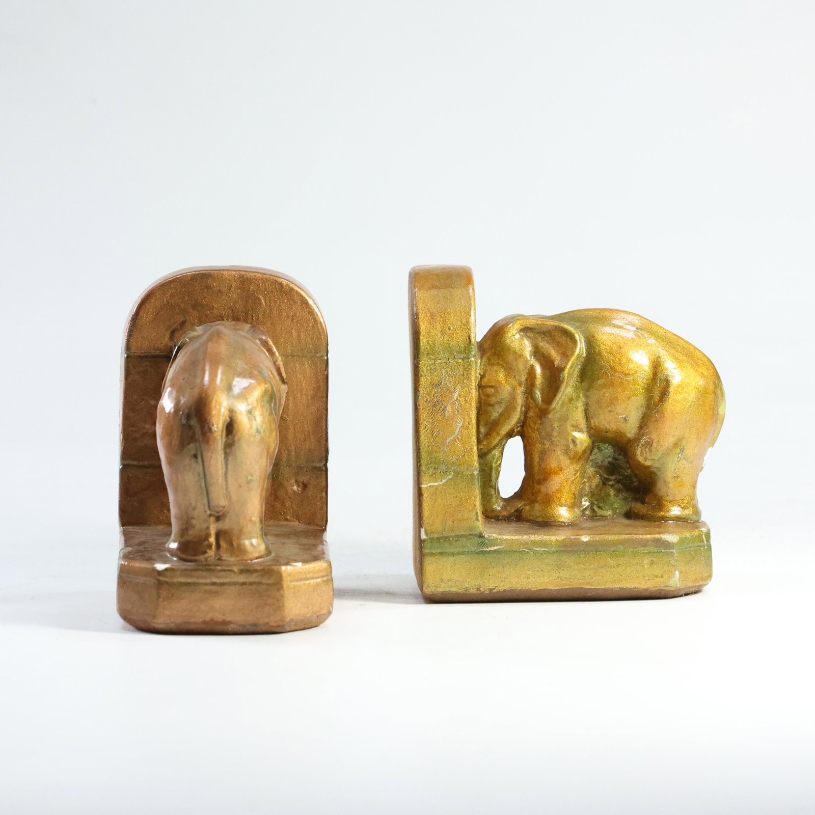 Vintage Ceramic Golden ELEPHANT Figurative Bookends Original Patina Finish: Vintage Ceramic Golden ELEPHANT Figurative Bookends Original Patina Finish. size: 4.5 x 3 x 4