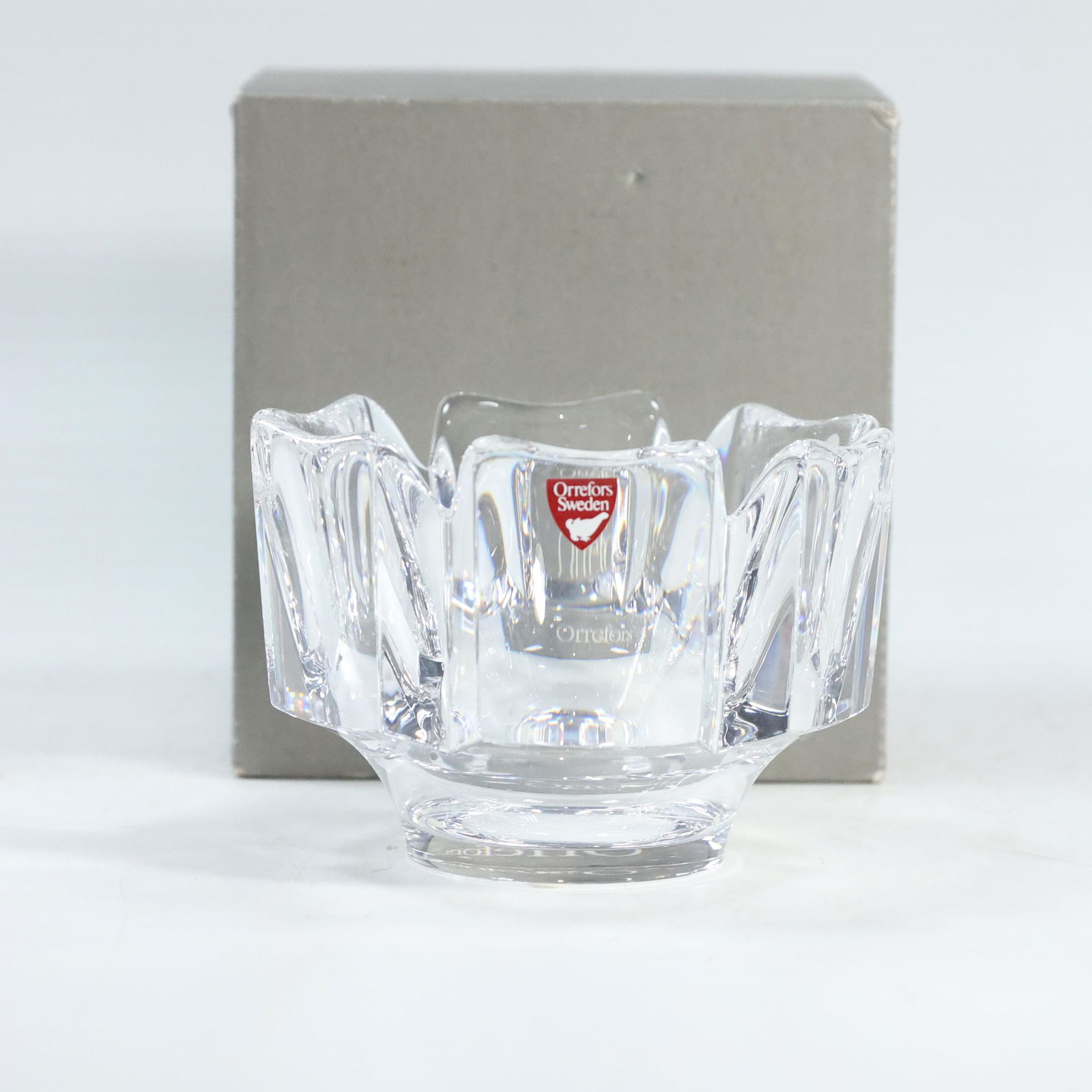 Signed ORREFORS Sweden Crystal Glass PETALS BOWL with Original Label & Box (1 of 7)