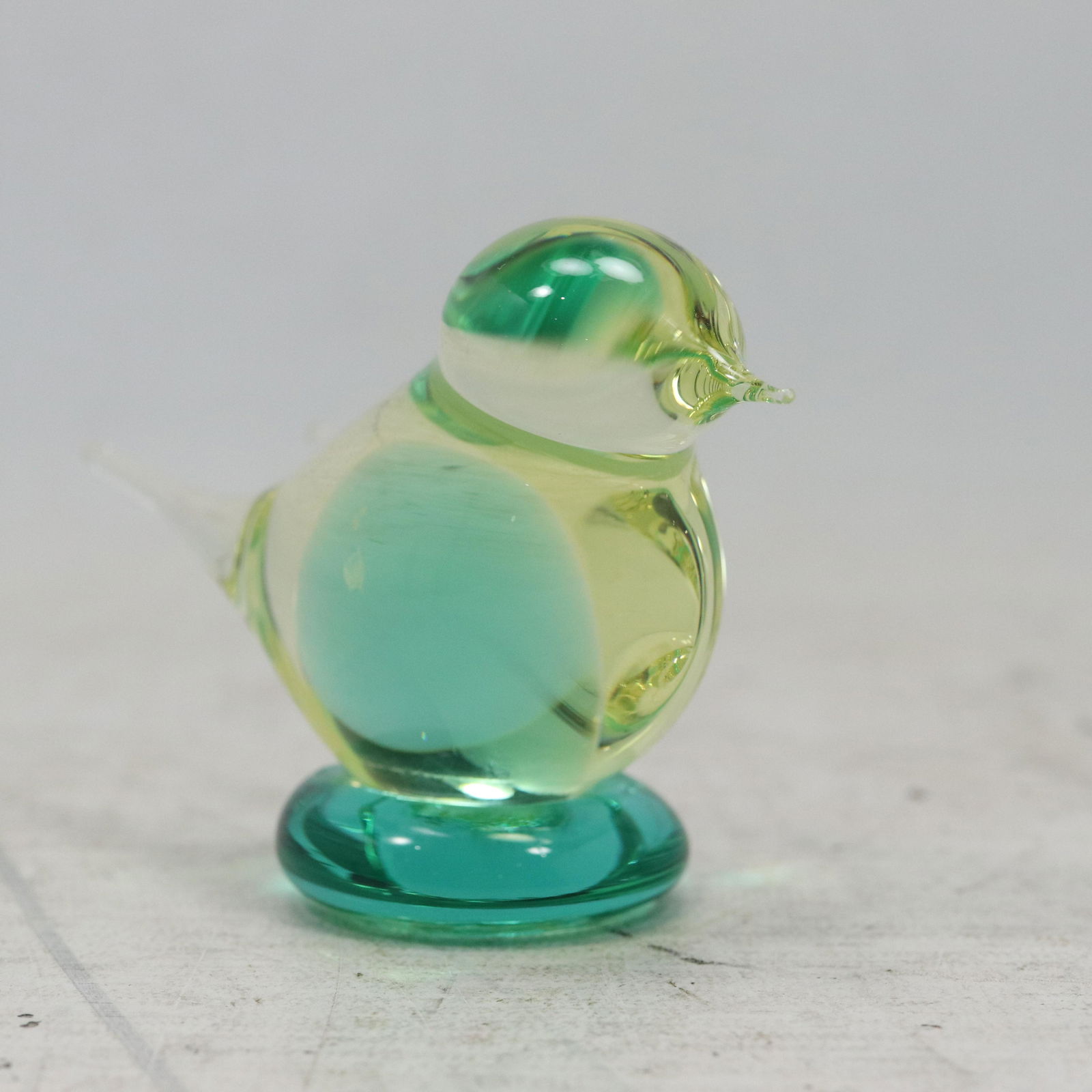 Czech Republic Art Glass BIRD Figurative Paperweight with Original Label (1 of 8)