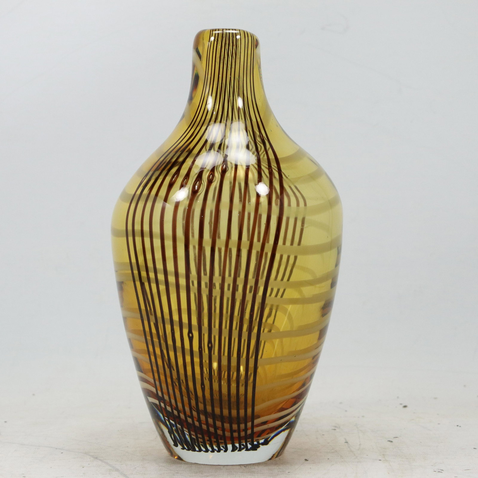 Quality Italian Amber Glass Vase with Internal Lace Design Mid-Century Modern: Quality Italian Amber Glass Vase with Internal Lace Design Mid-Century Modern. size: 11.75h 6w