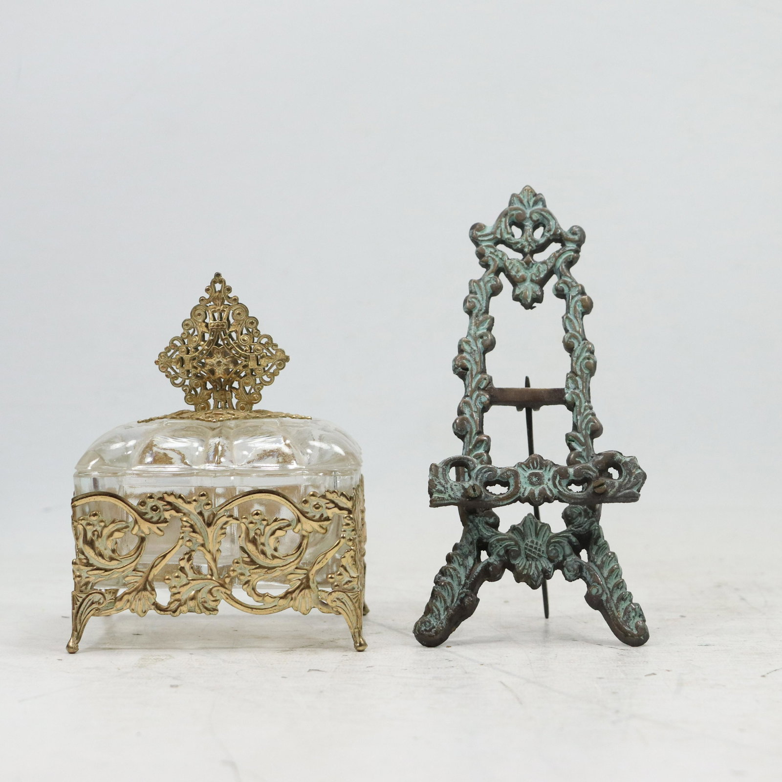 Dresser Top Trinket Box and Dresser Top Metal Picture Easel: Dresser Top Trinket Box and Dresser Top Metal Picture Easel. size: box 5.5h 4.25w frame 7.75h 3.5w
