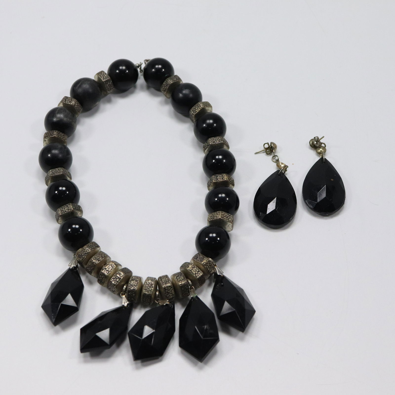 3 Pc. Art Deco Necklace with Sterling Clasp and Earring Set Black Jet Beads (1 of 9)