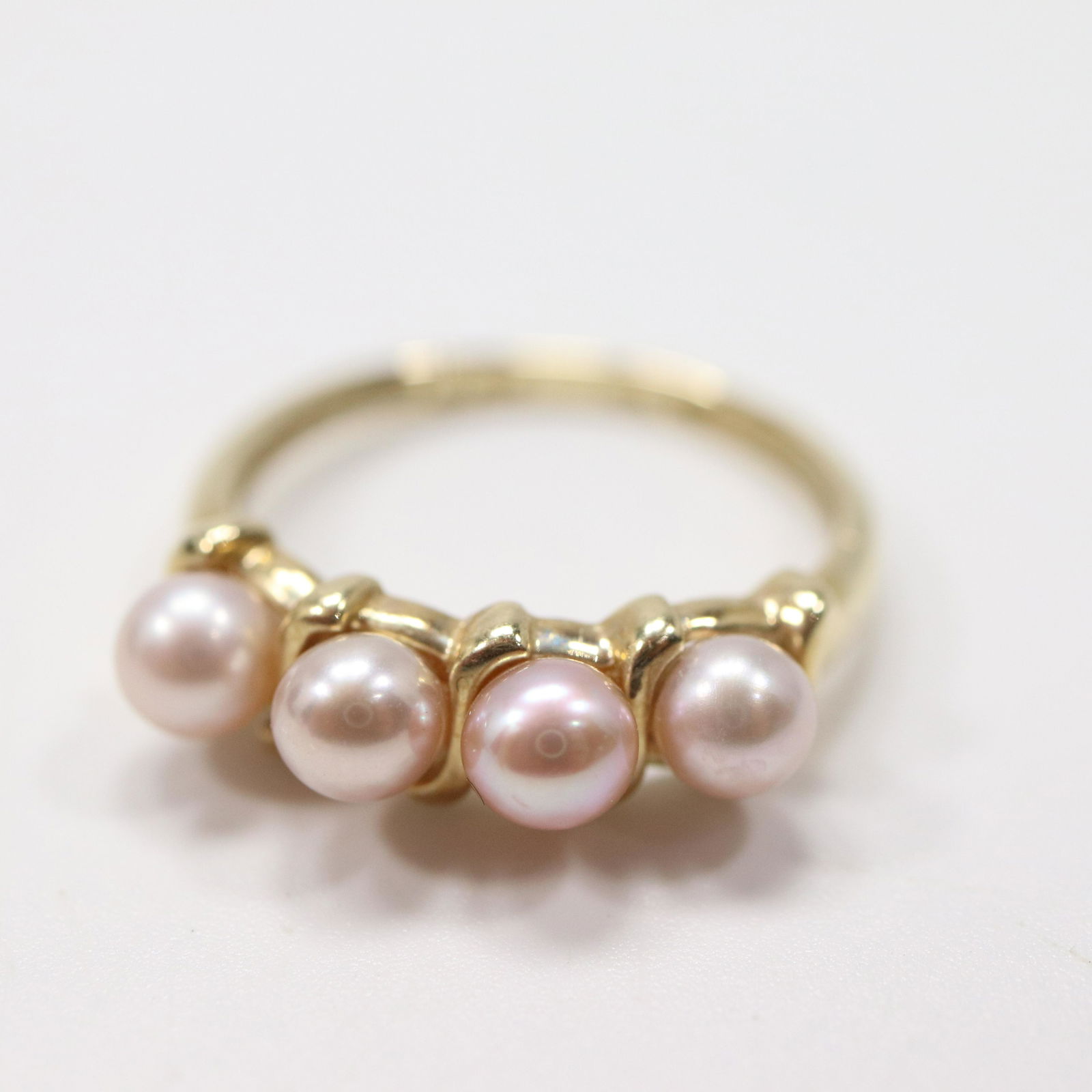 10K Gold Pearl Ring Size 6, 3/4 in. x 1/8 in. (1 of 5)