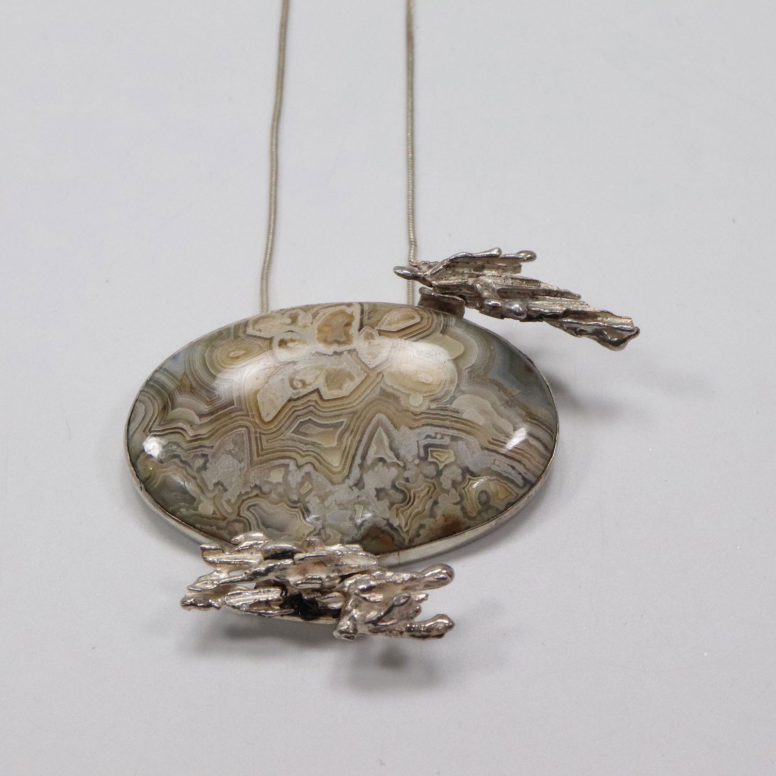 .925 Sterling Silver Mexico Sculptured Pendant Crazy Lace Agate Necklace 21 in. x 2 3.8 in. x 2 in. (1 of 7)