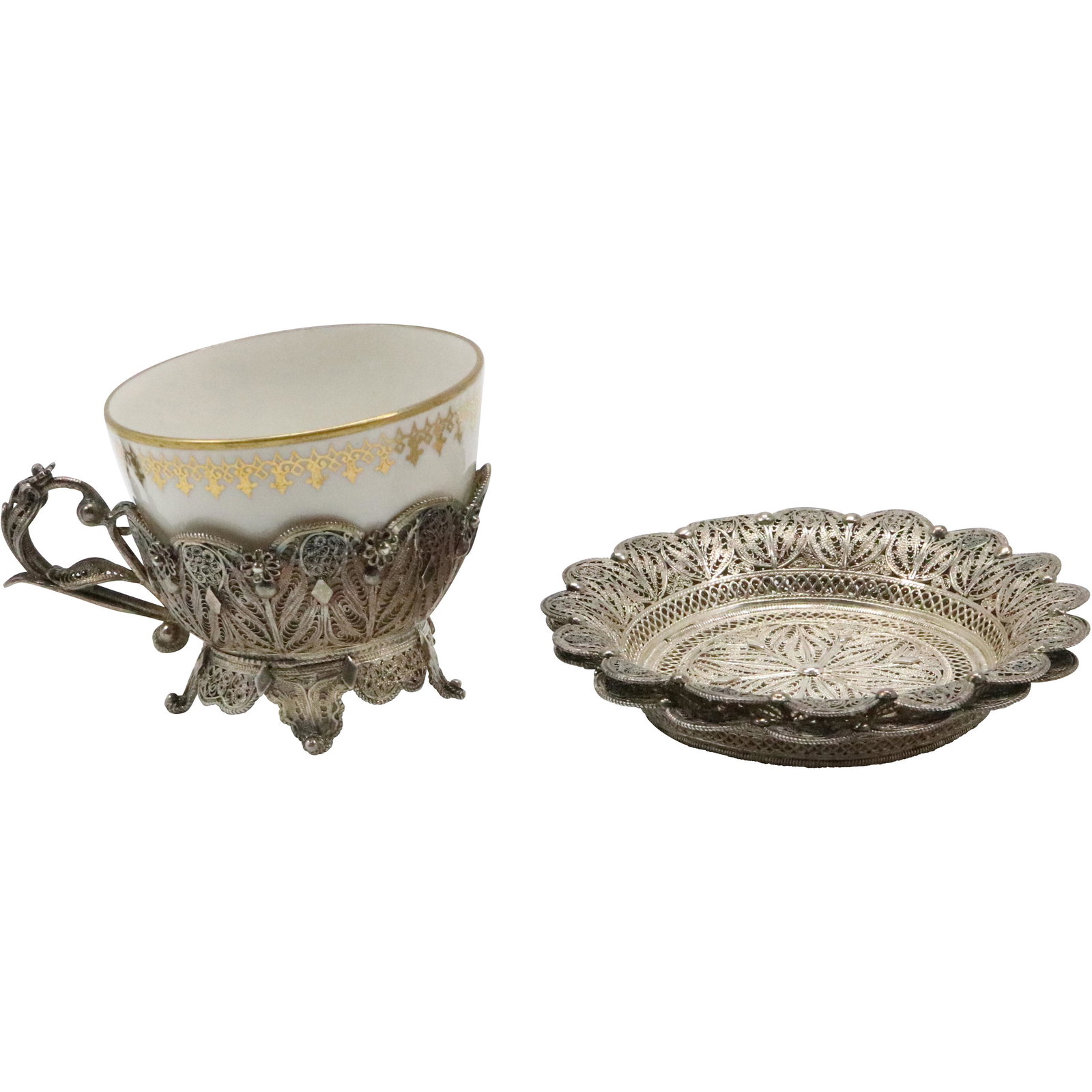 Tests Low Grade Silver FILIGREE Cup and 2 Saucers (1 of 7)