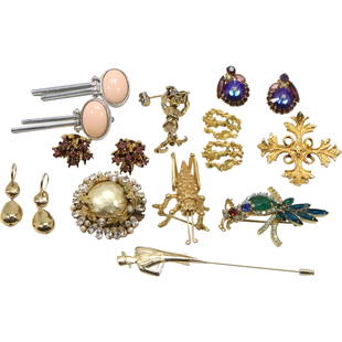 Estate Grouping Costume Fashion Jewelry Earrings, Brooches, Figurative Stick Pin: Estate Grouping Costume Fashion Jewelry Earrings, Brooches, Figurative Stick Pin. Sizes range 3/4 in. to 4 3/4 in.