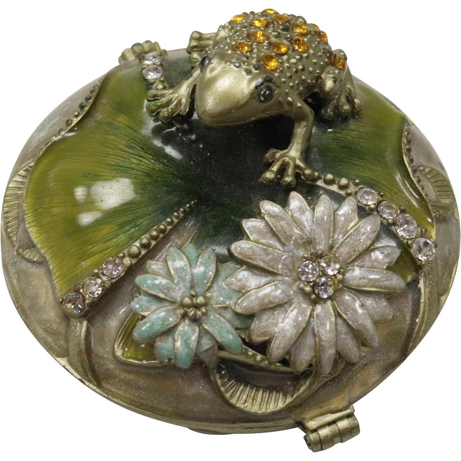 Green Enameled & Jeweled FROG ON LILY PAD Compact: Green Enameled & Jeweled FROG ON LILY PAD Compact. 2 1/4 in. x 1 1/4 in.
